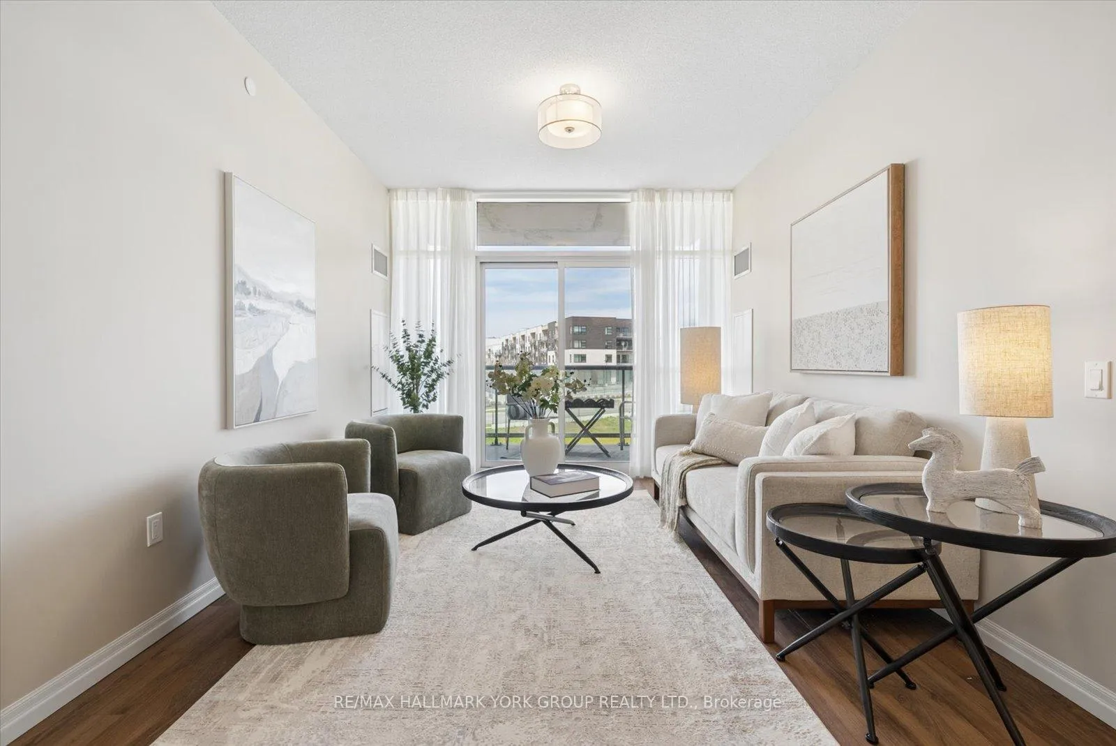 Photo 11 of Unit 402, 460 William Graham Drive, Aurora, Rural Aurora — HOMEH