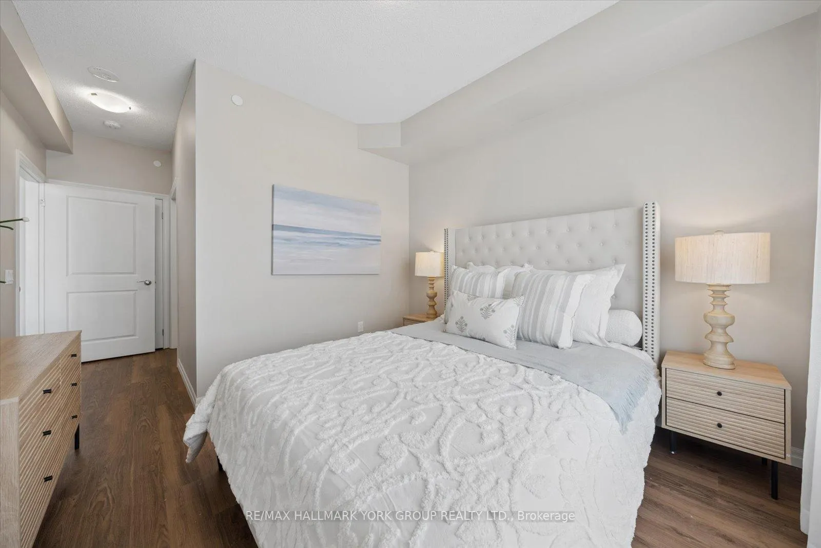 Photo 17 of Unit 402, 460 William Graham Drive, Aurora, Rural Aurora — HOMEH
