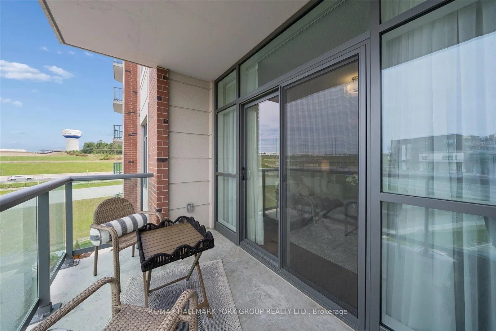 Photo 26 of Unit 402, 460 William Graham Drive, Aurora, Rural Aurora — HOMEH
