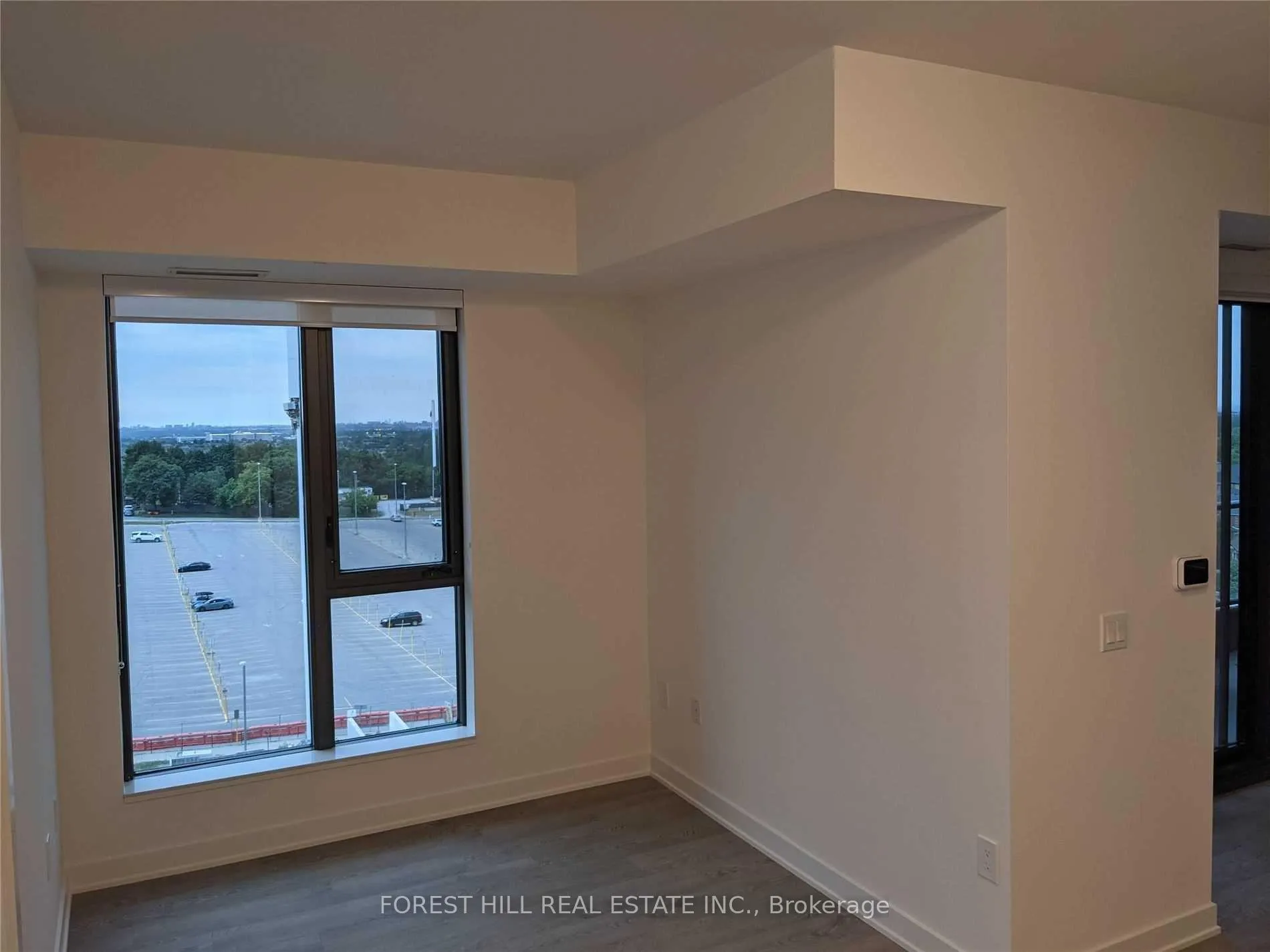 Photo 4 of Unit 503, 120 Eagle Rock Way, Vaughan, Rural Vaughan — HOMEH