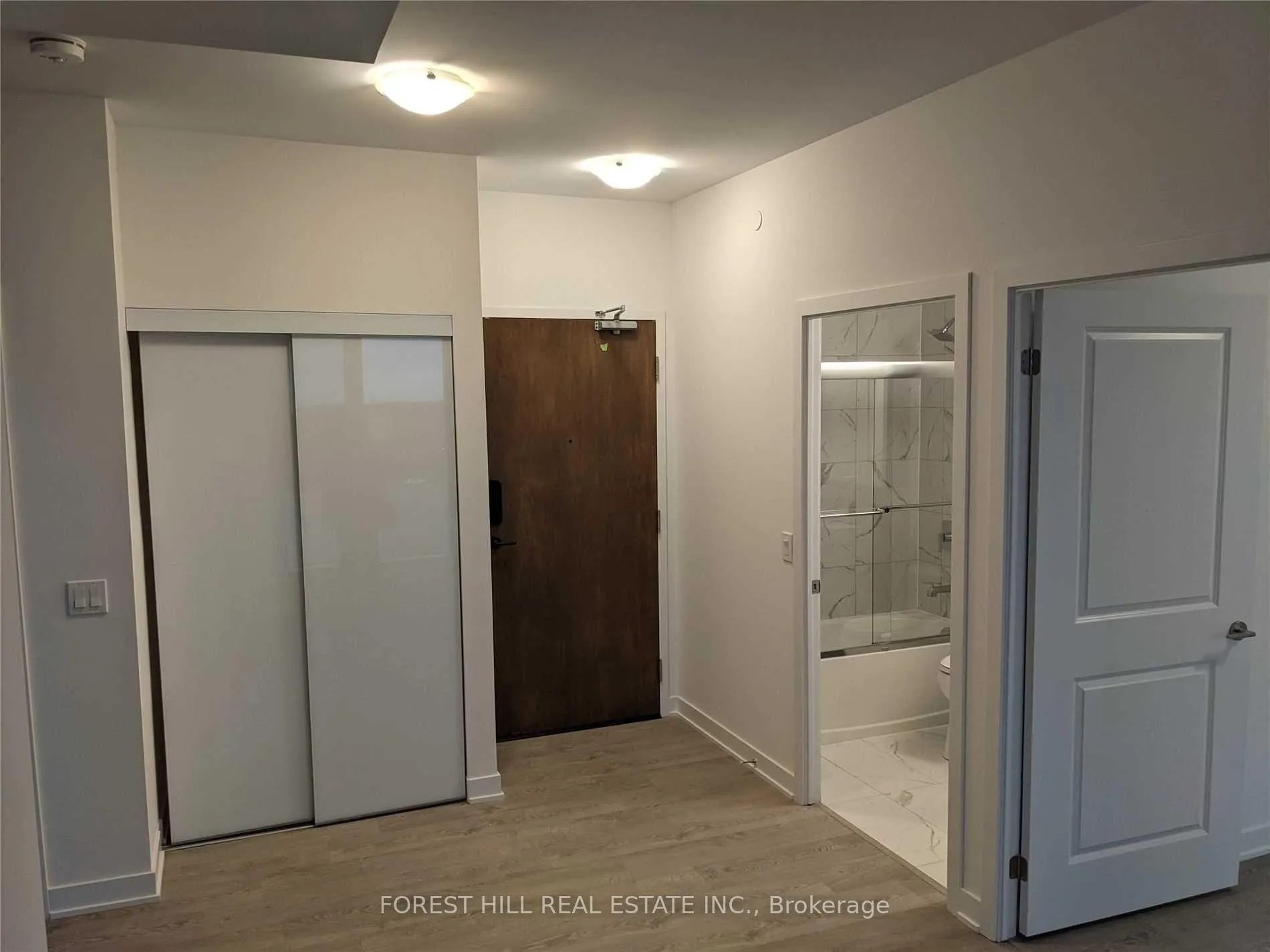 Photo 7 of Unit 503, 120 Eagle Rock Way, Vaughan, Rural Vaughan — HOMEH