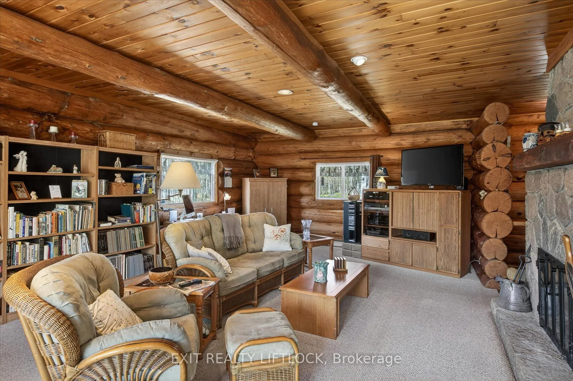 Photo 5 of 720 County Rd 507, Trent Lakes — HOMEH