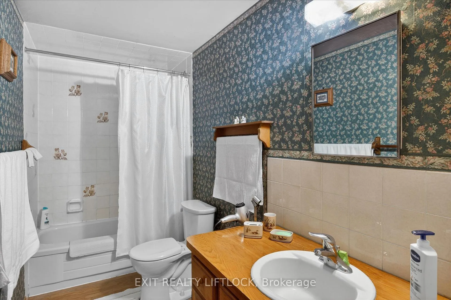 Photo 20 of 720 County Rd 507, Trent Lakes — HOMEH