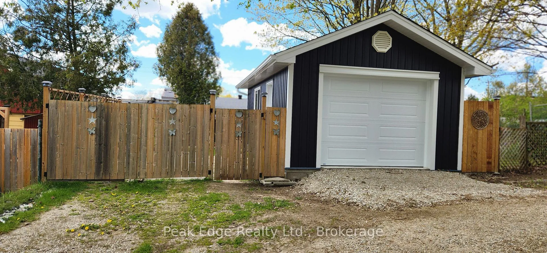 Photo 33 of 151 Garafraxa Street S, West Grey — HOMEH
