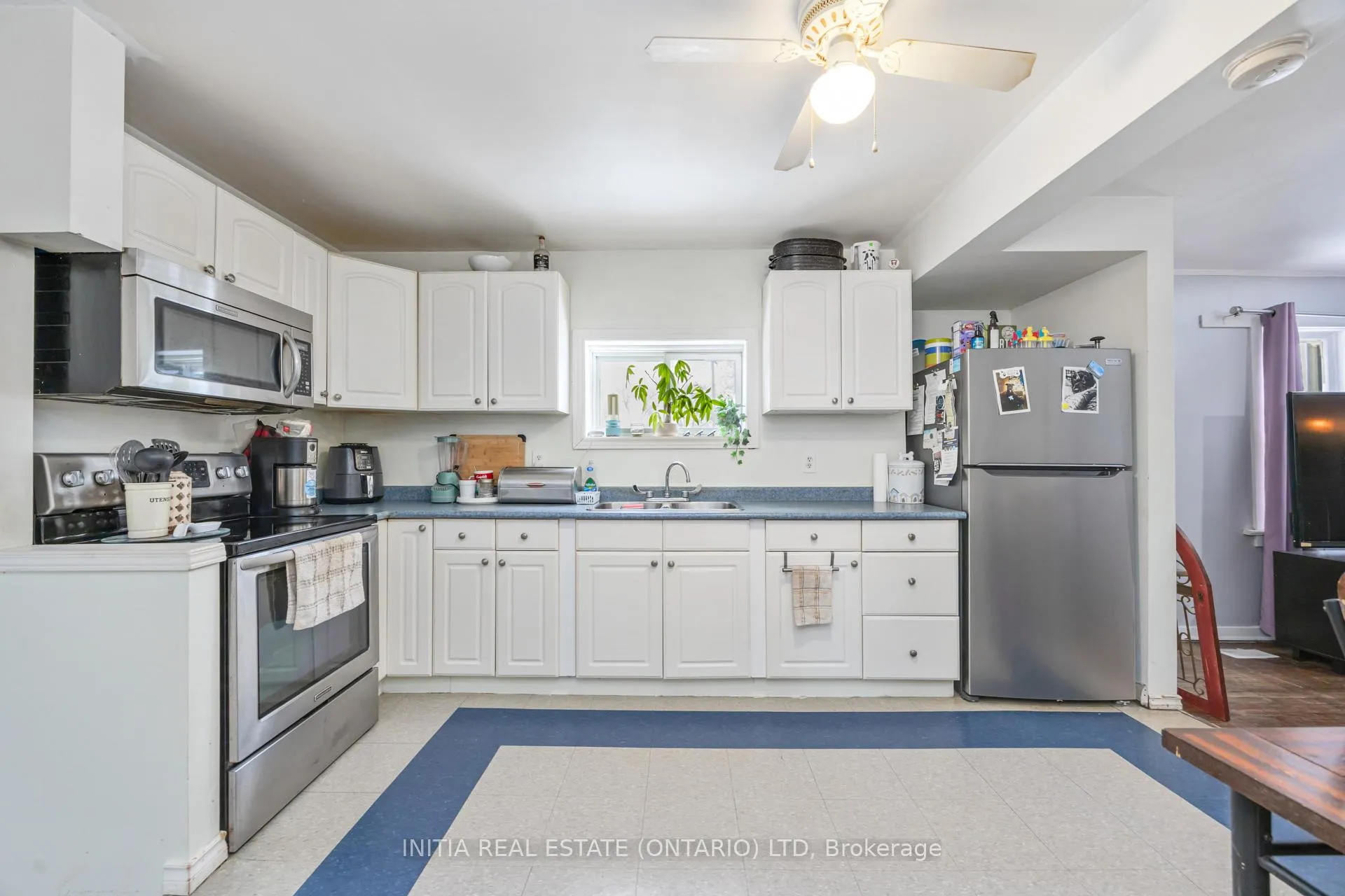 Photo 13 of 993 Murphy Road W, Sarnia — HOMEH