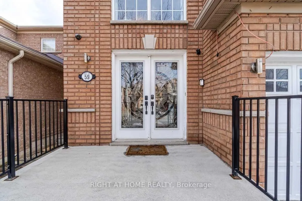 Photo 3 of 59 Lormel Gate, Brampton, Fletcher's Meadow — HOMEH