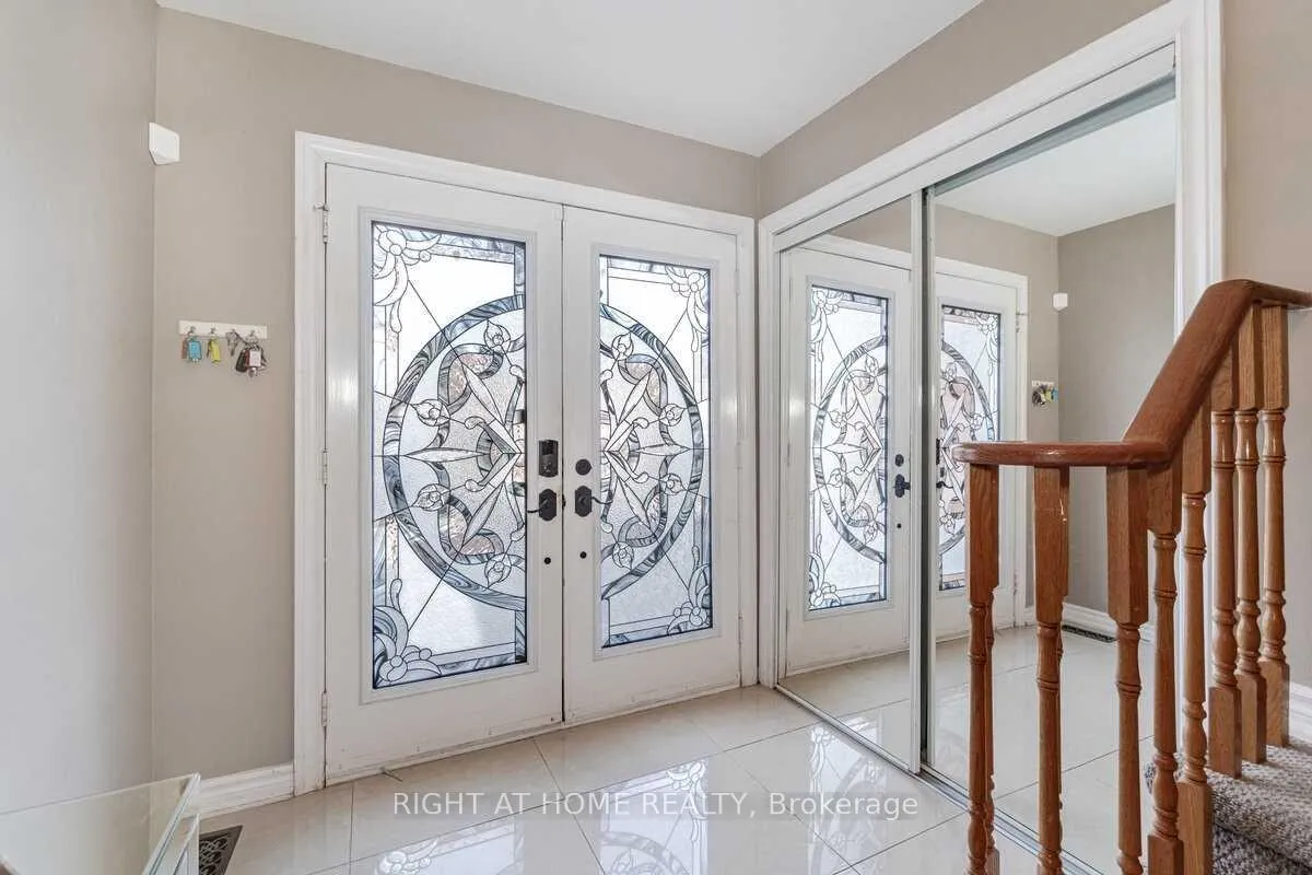 Photo 4 of 59 Lormel Gate, Brampton, Fletcher's Meadow — HOMEH