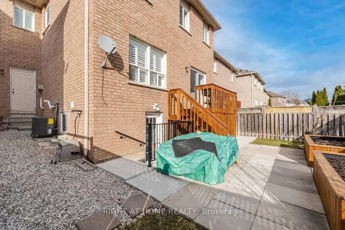 Photo 30 of 59 Lormel Gate, Brampton, Fletcher's Meadow — HOMEH