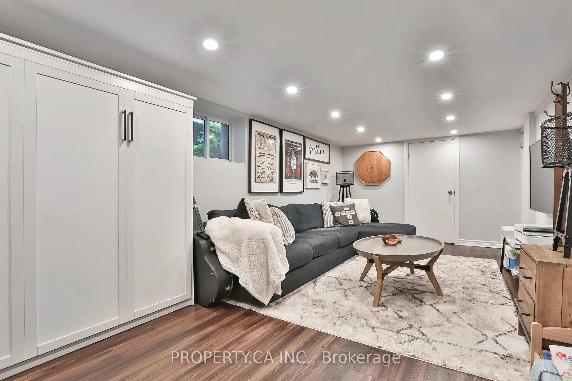 Photo 25 of 29 Oakfield Drive, Etobicoke, Stonegate-Queensway — HOMEH
