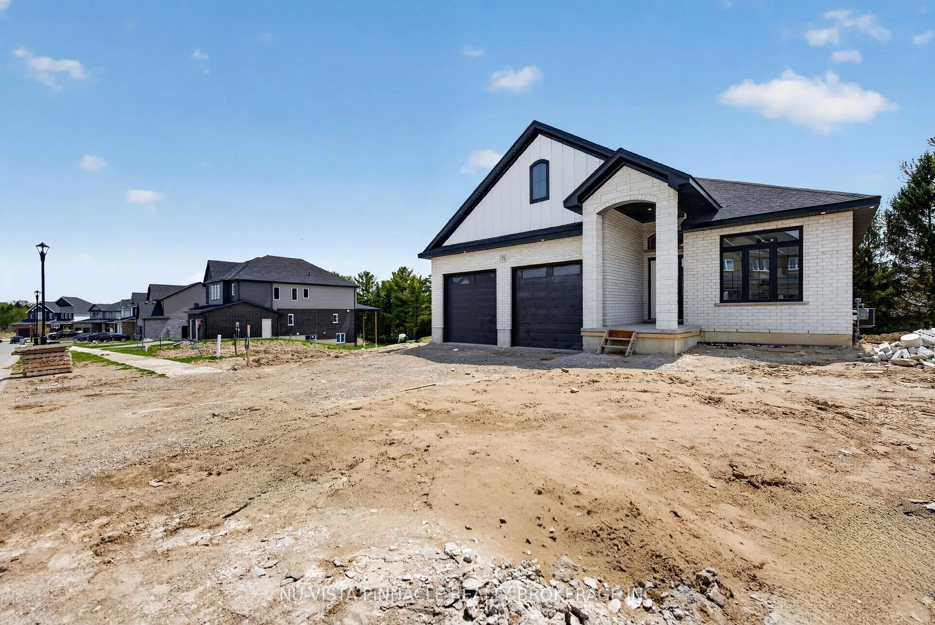 Photo 5 of 71 Basil Crescent, Middlesex Centre, Ilderton — HOMEH