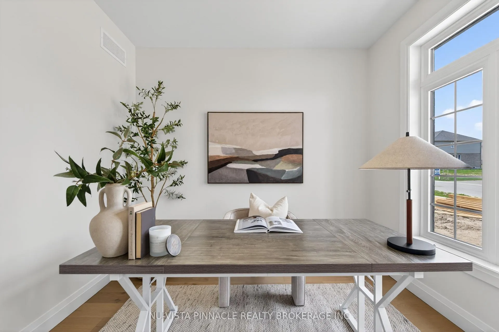 Photo 10 of 71 Basil Crescent, Middlesex Centre, Ilderton — HOMEH
