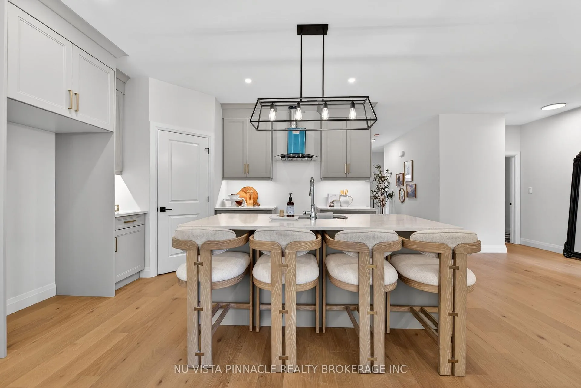Photo 23 of 71 Basil Crescent, Middlesex Centre, Ilderton — HOMEH