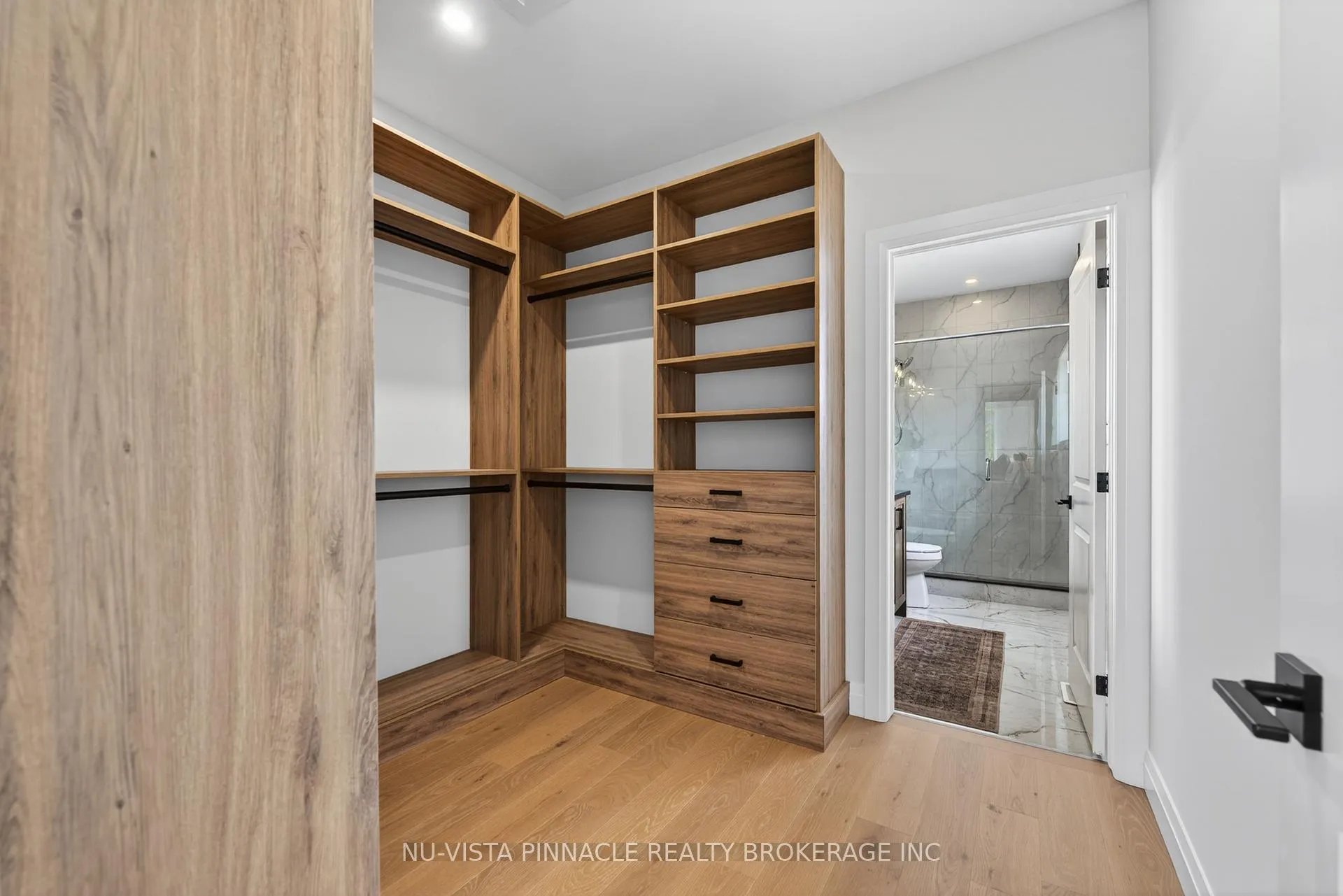 Photo 32 of 71 Basil Crescent, Middlesex Centre, Ilderton — HOMEH