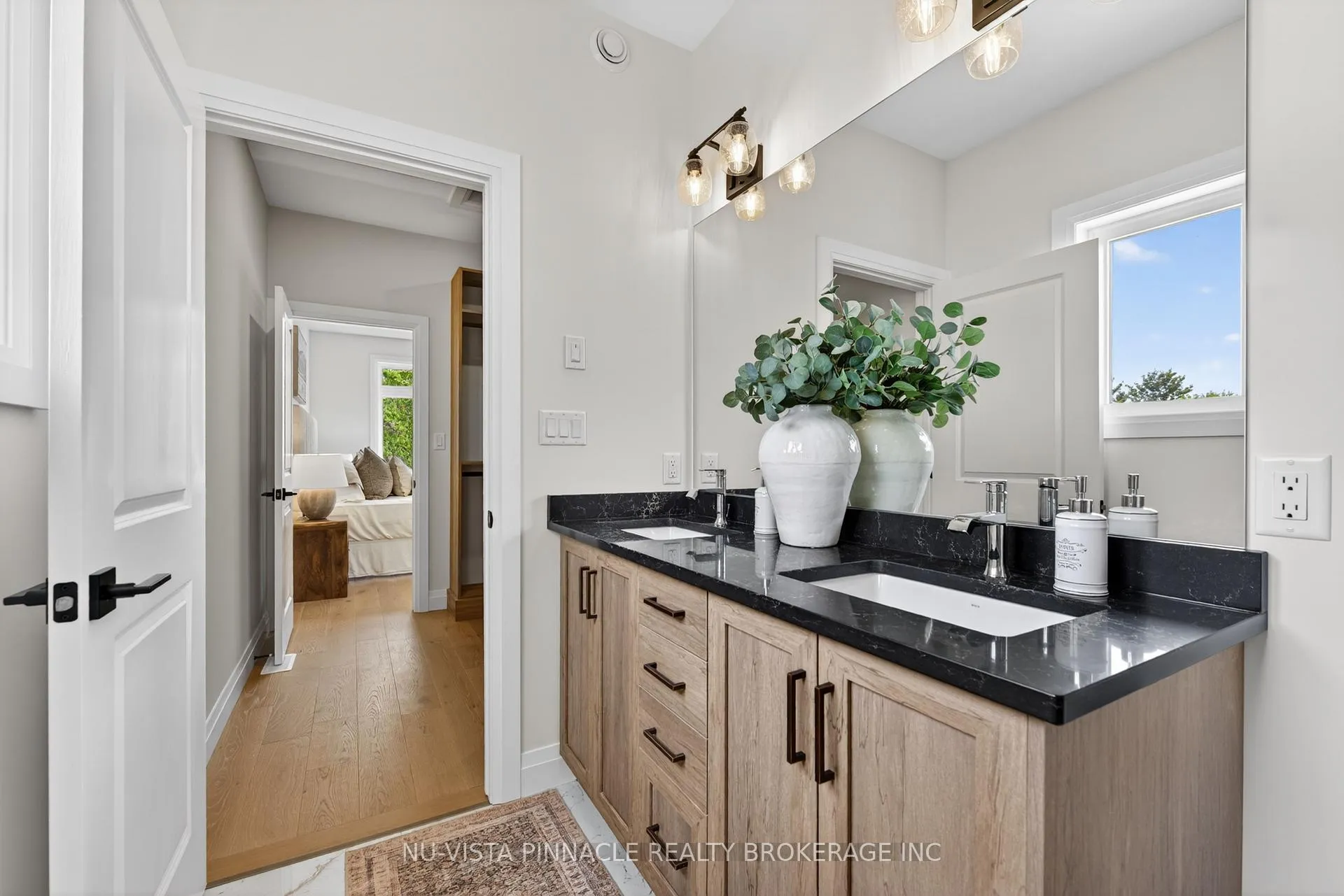 Photo 37 of 71 Basil Crescent, Middlesex Centre, Ilderton — HOMEH