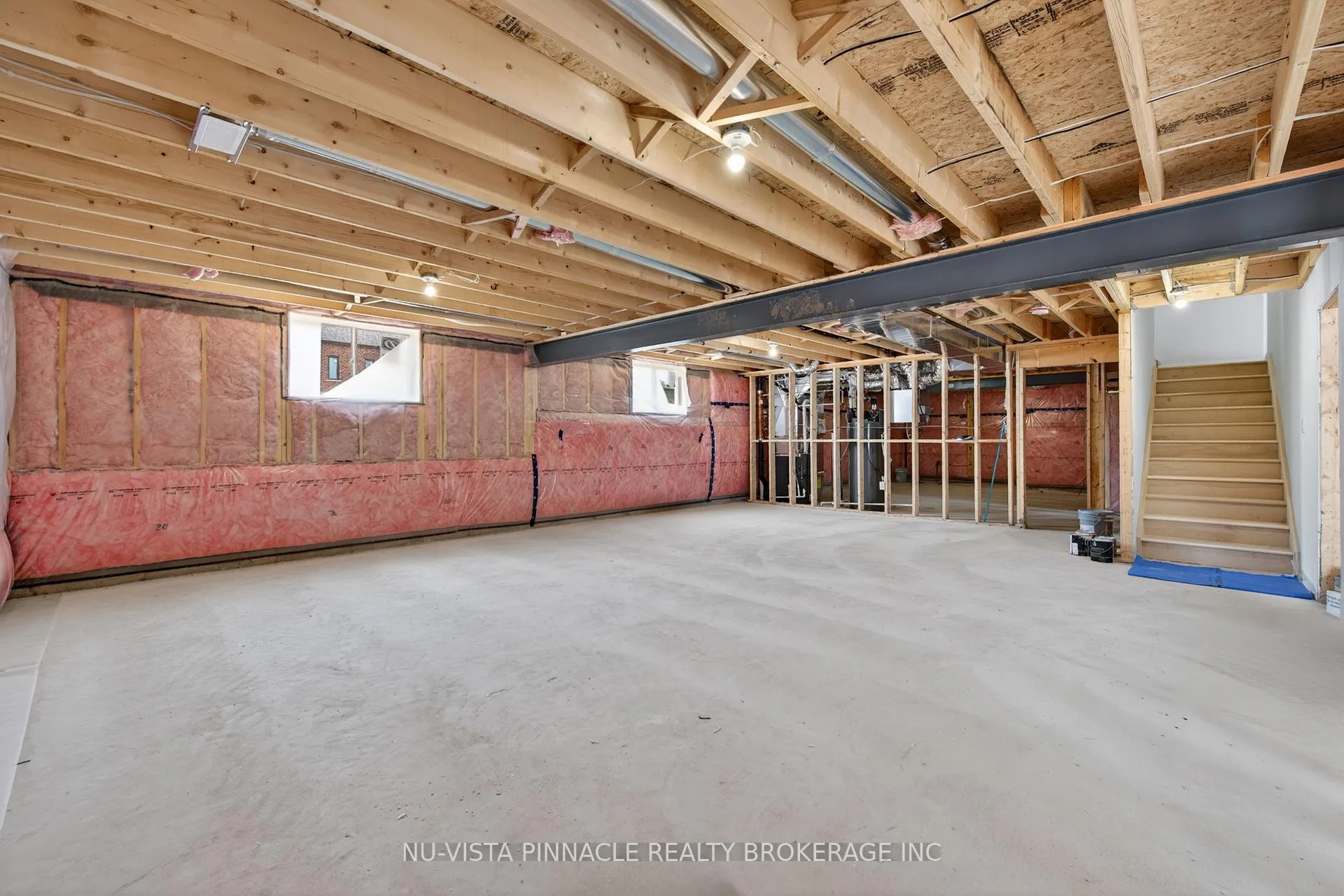 Photo 41 of 71 Basil Crescent, Middlesex Centre, Ilderton — HOMEH