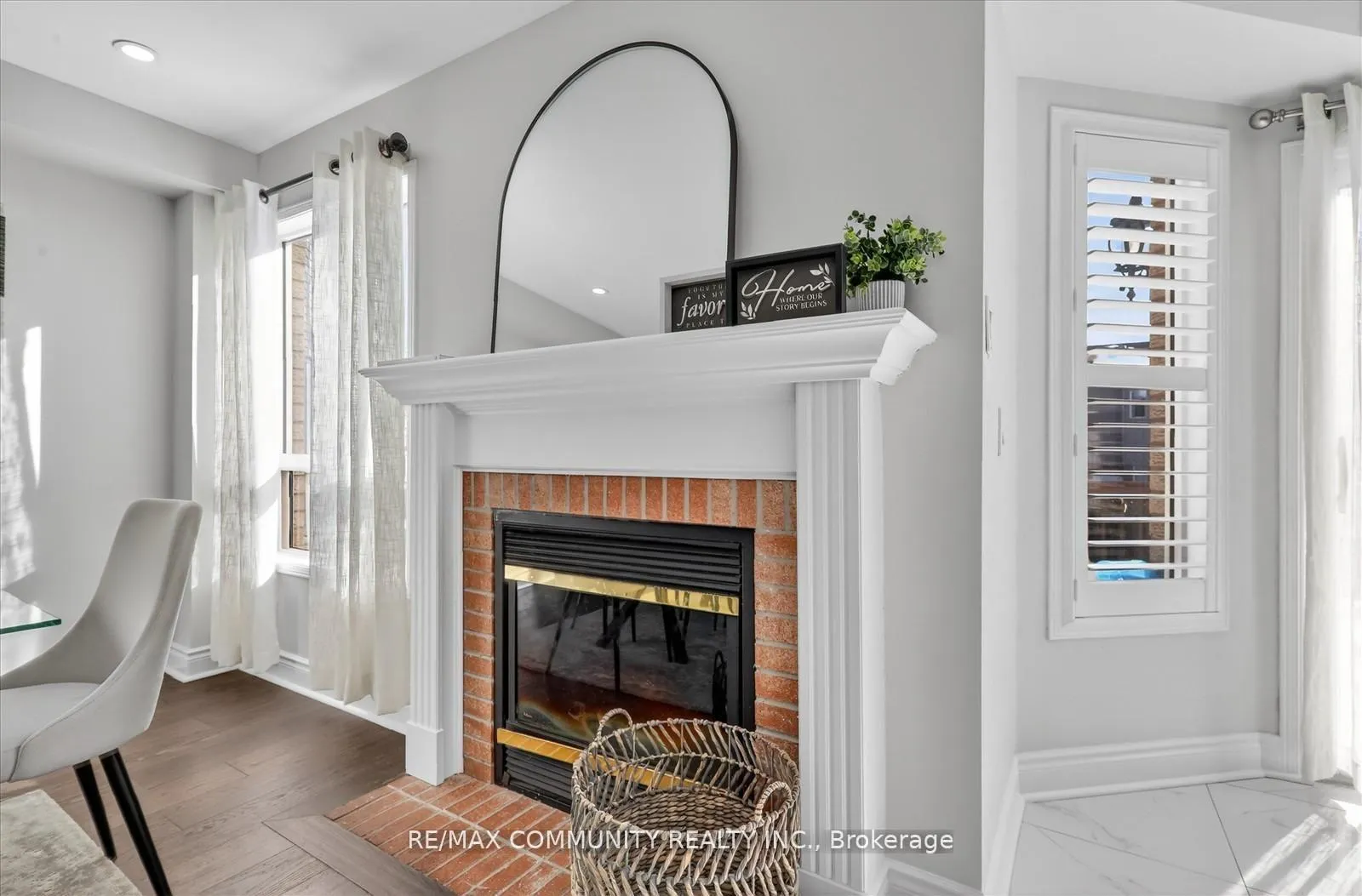 Photo 14 of 27 Merchant Avenue, Whitby, Williamsburg — HOMEH