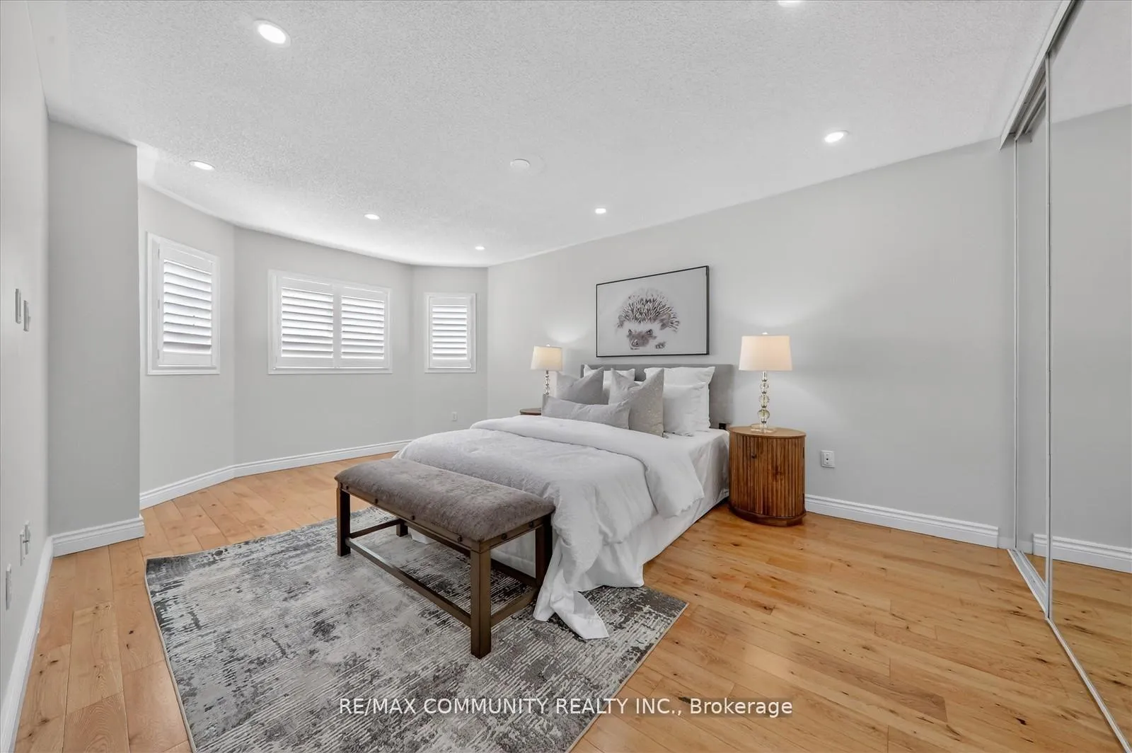 Photo 20 of 27 Merchant Avenue, Whitby, Williamsburg — HOMEH