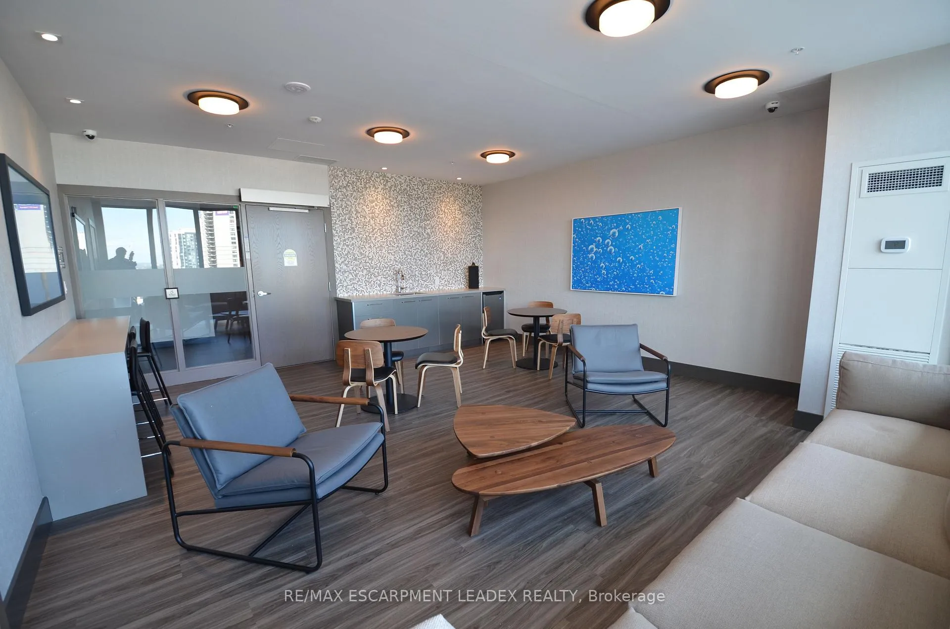 Photo 23 of Unit 1808, 75 James Street N, Hamilton, Corktown — HOMEH
