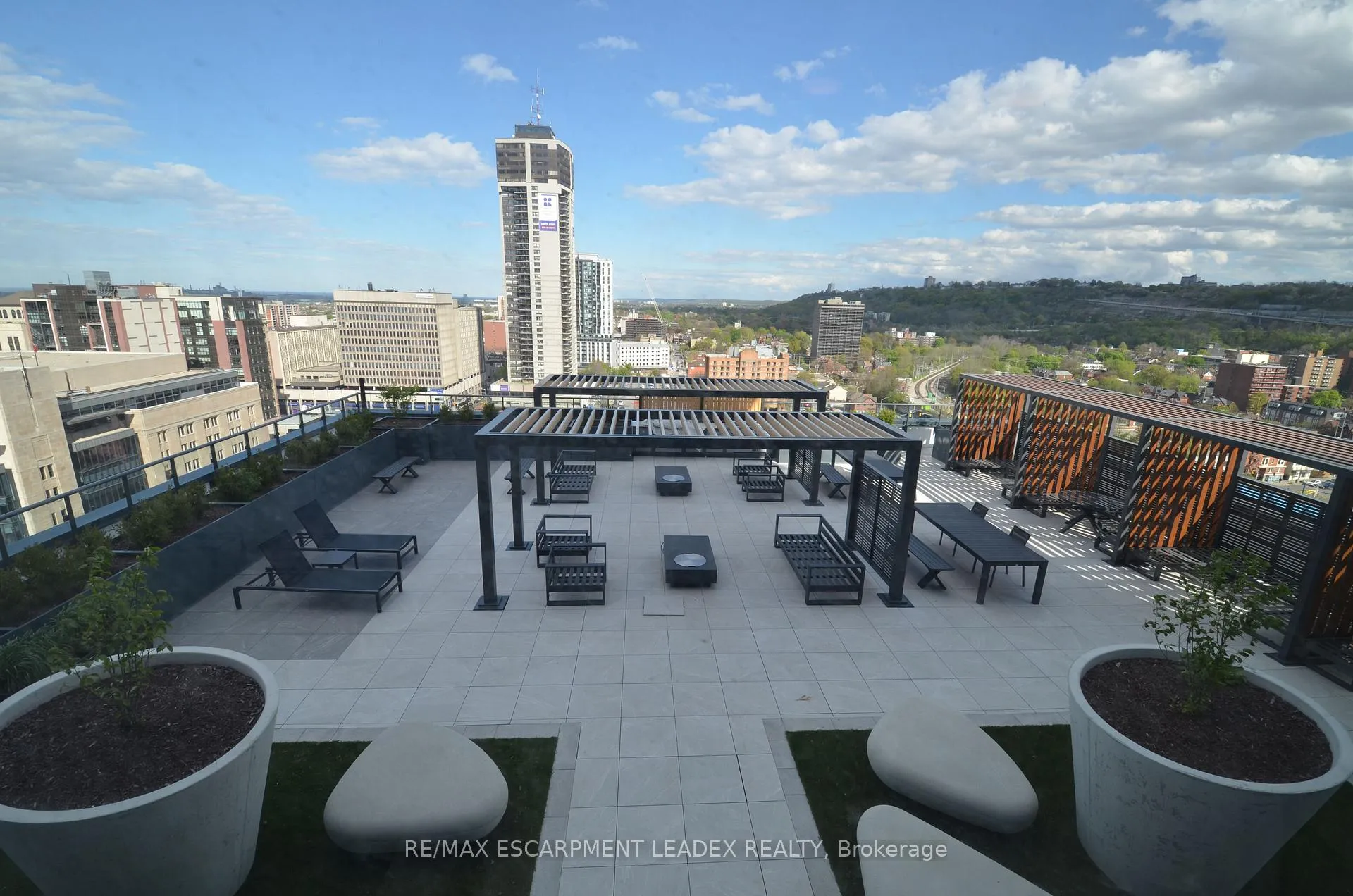 Photo 25 of Unit 1808, 75 James Street N, Hamilton, Corktown — HOMEH