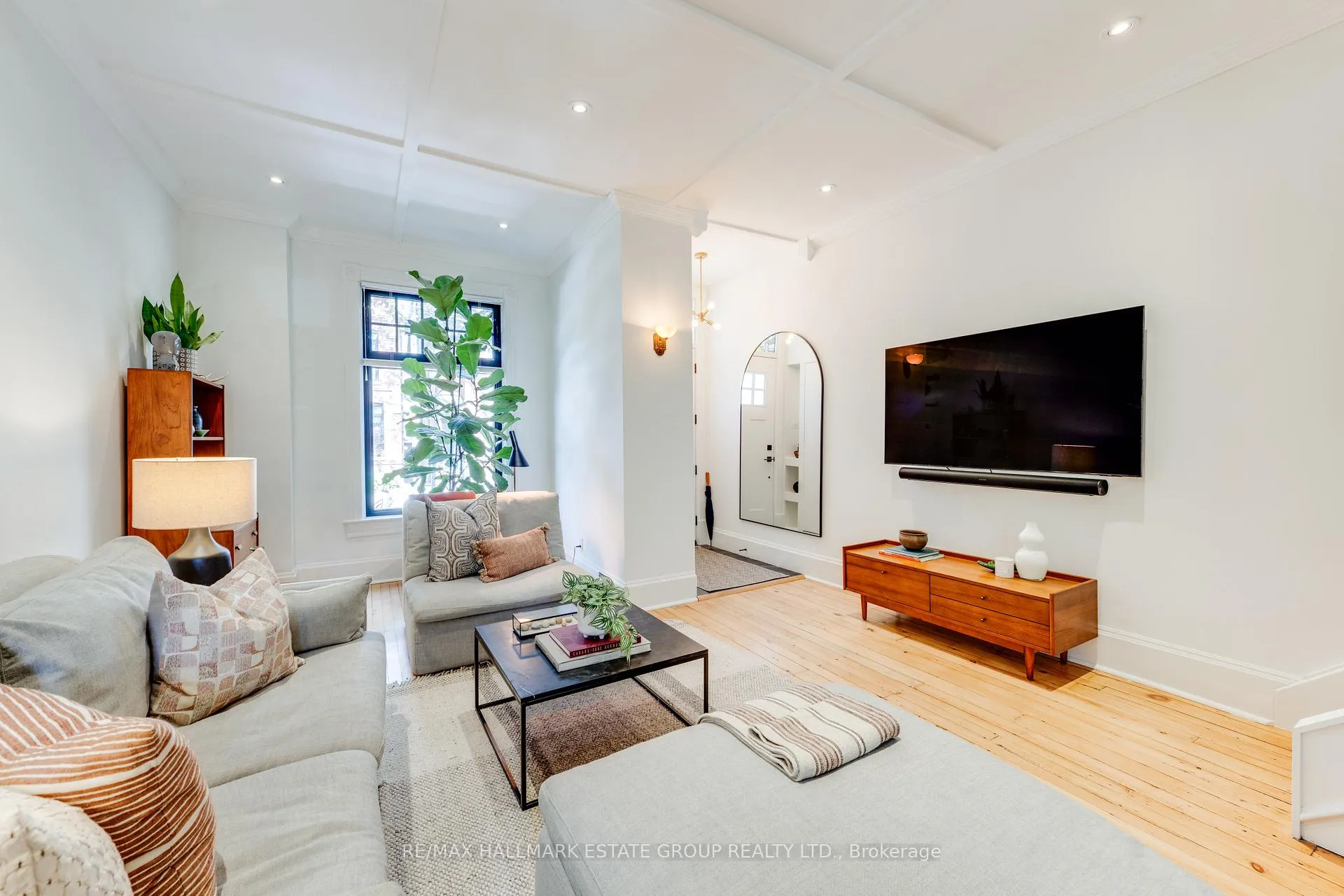 Photo 6 of 92 Hamilton Street, Toronto, South Riverdale — HOMEH