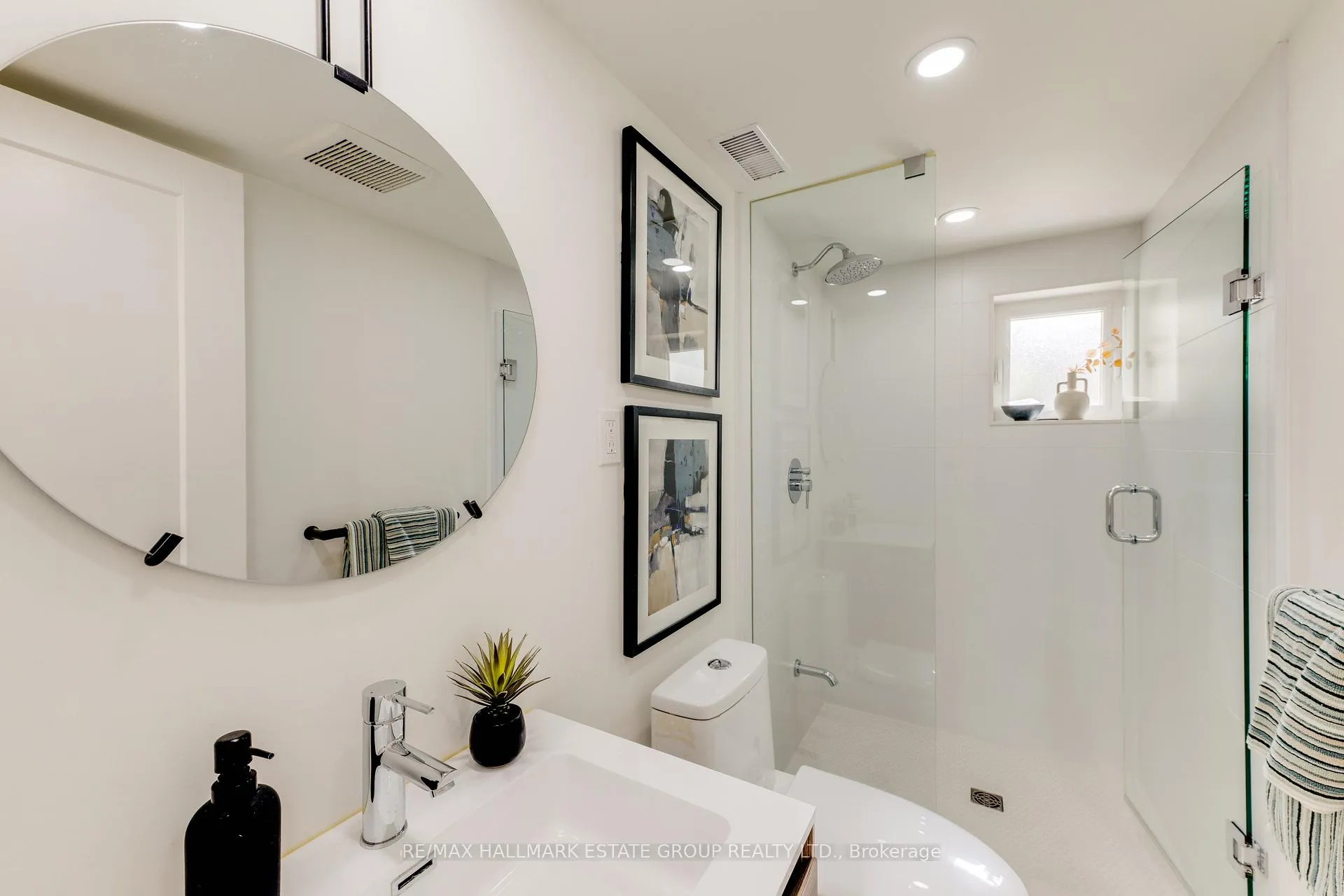 Photo 43 of 92 Hamilton Street, Toronto, South Riverdale — HOMEH