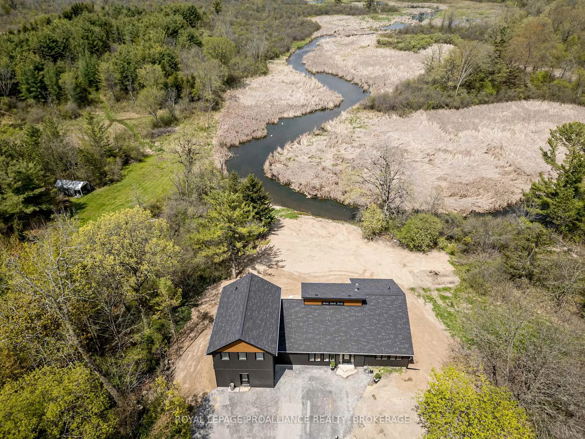 Photo 1 of 2924 Highway 2, Kingston, City North of 401 — HOMEH