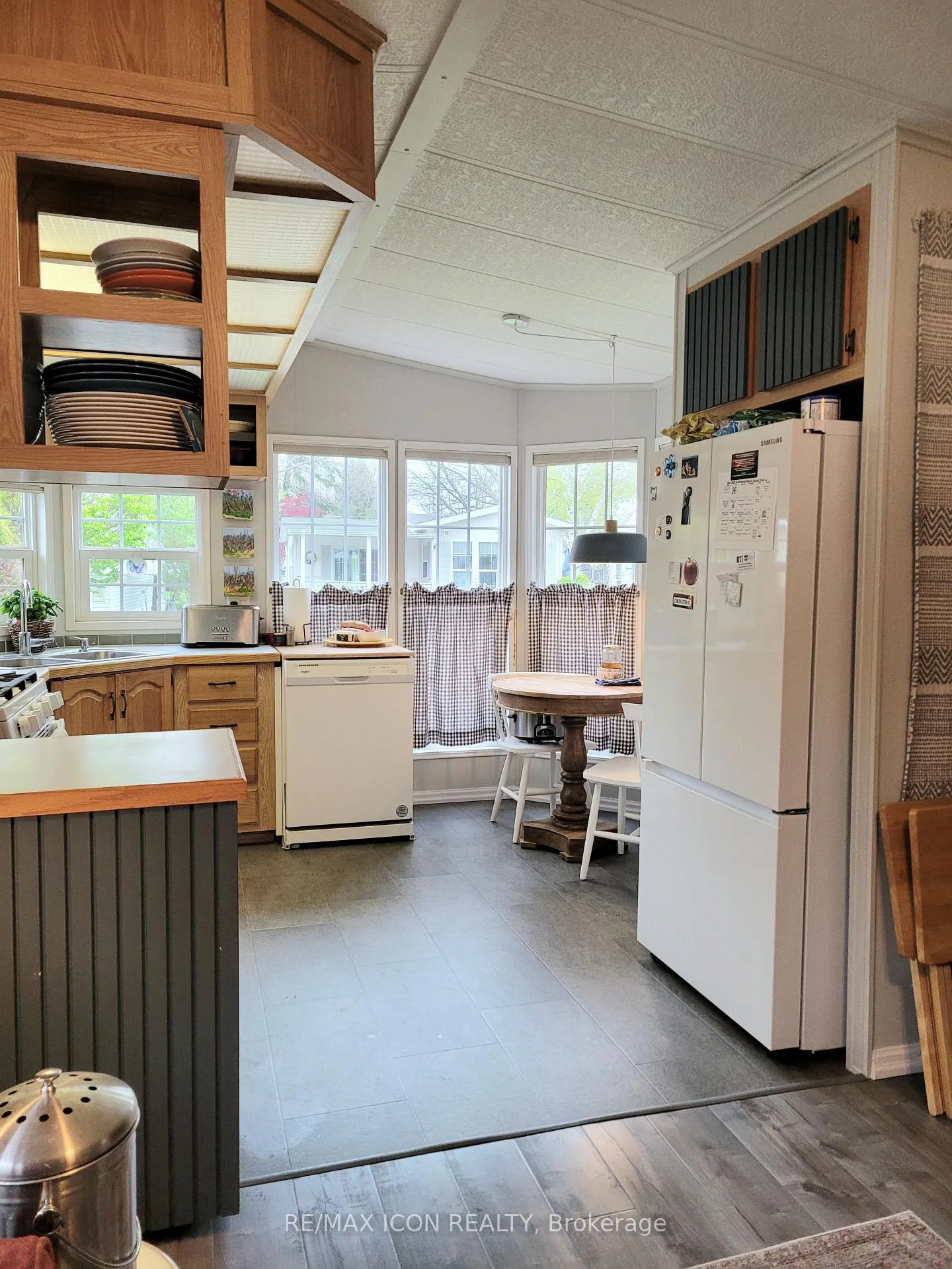 Photo 4 of Unit 24 Rowan Rd, 77307 Bluewater Highway, Bluewater, Bayfield — HOMEH