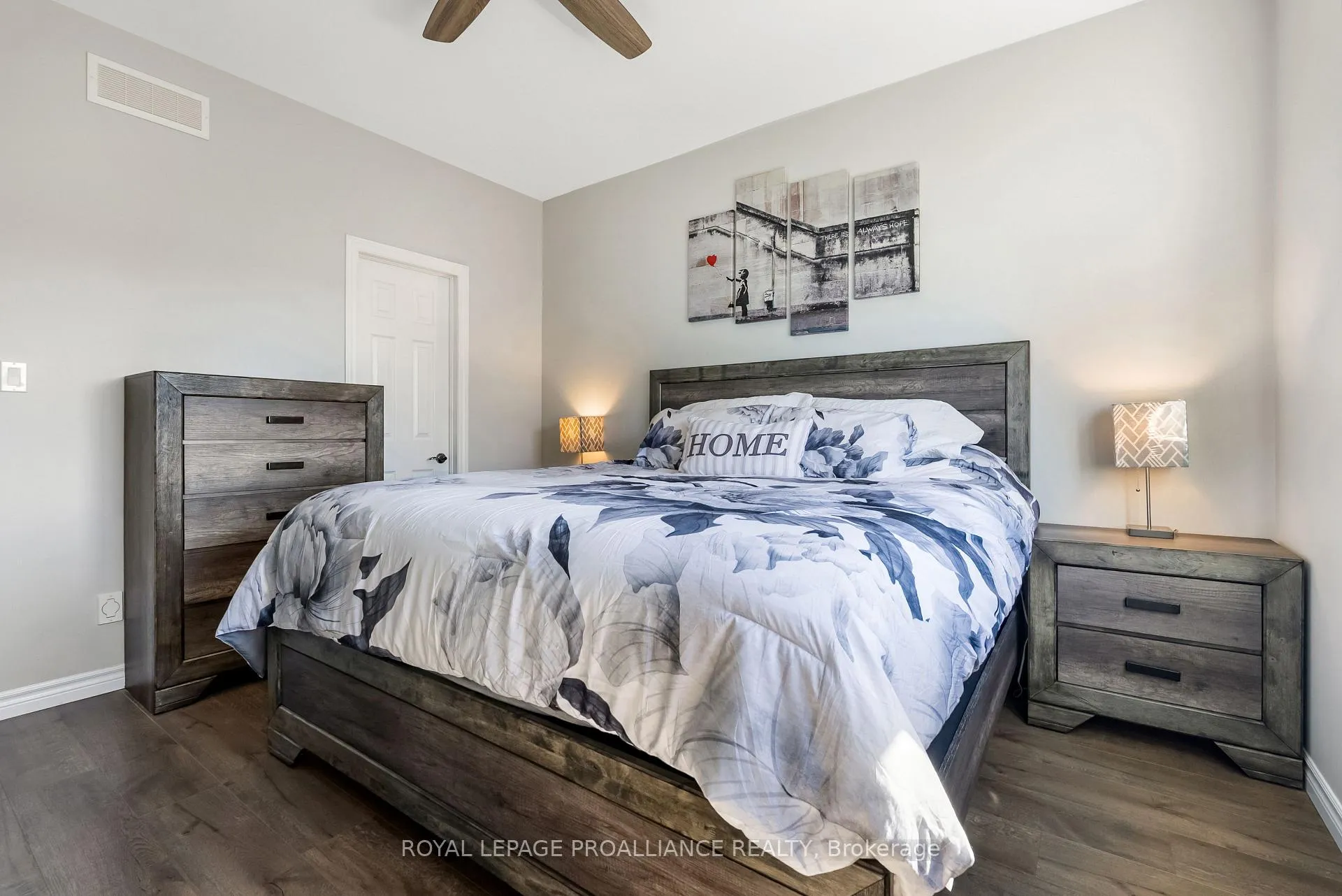 Photo 22 of 33 Redwood Drive, Belleville, Thurlow Ward — HOMEH
