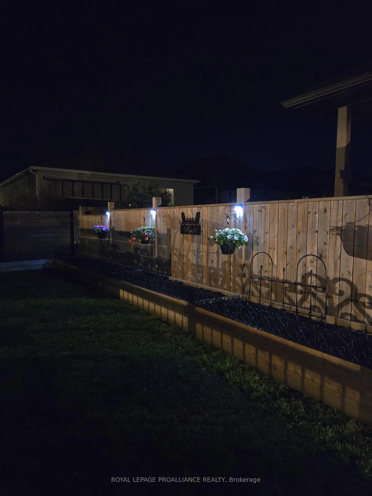 Photo 45 of 33 Redwood Drive, Belleville, Thurlow Ward — HOMEH