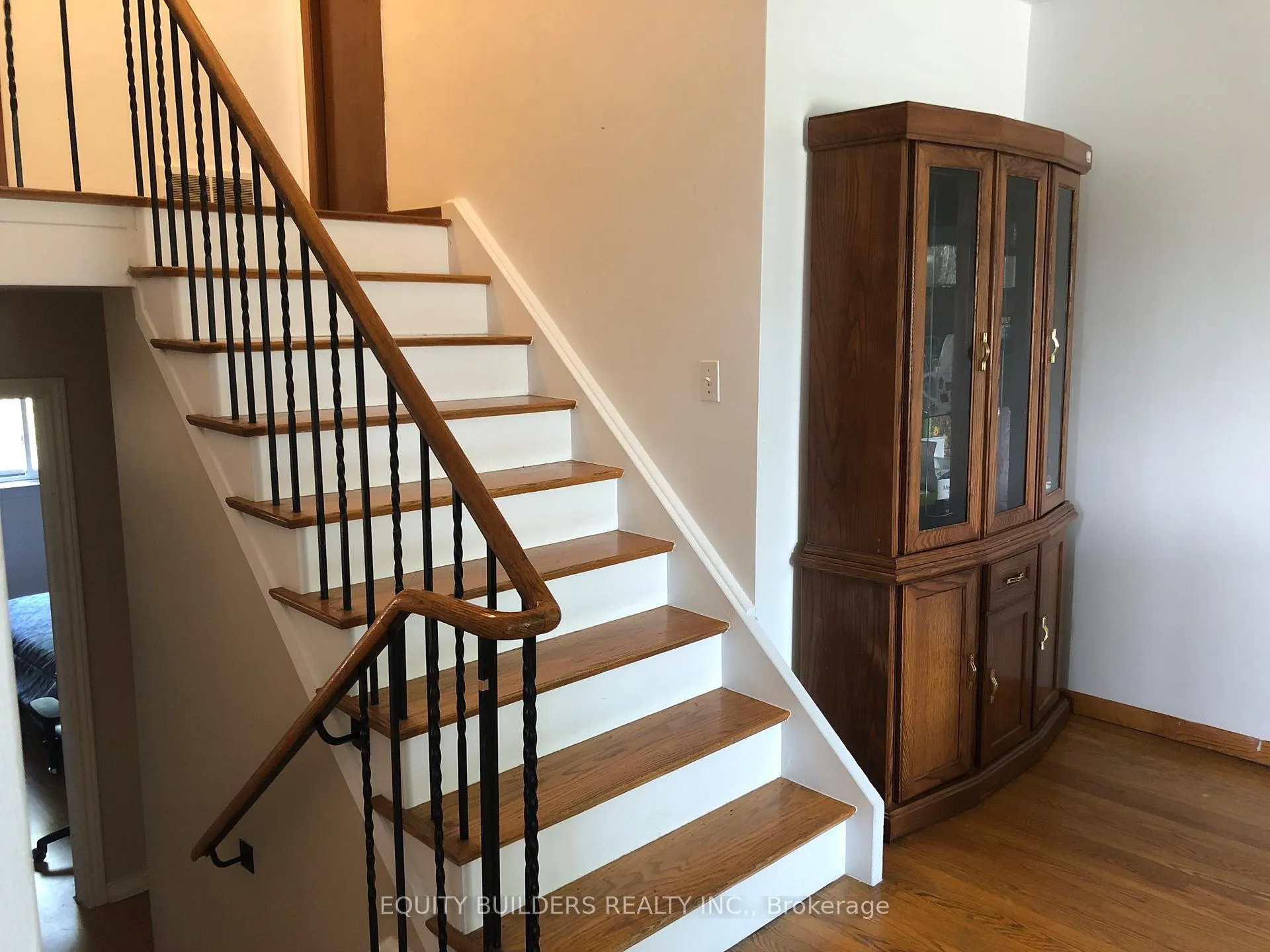 Photo 16 of 1340 Cedar St. West Street W, Oshawa, Lakeview — HOMEH