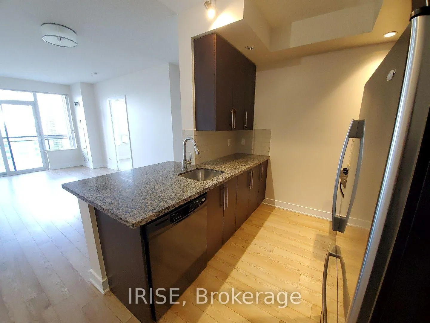 Photo 7 of Unit 1308, 28 Linden Street, Toronto, North St. James Town — HOMEH