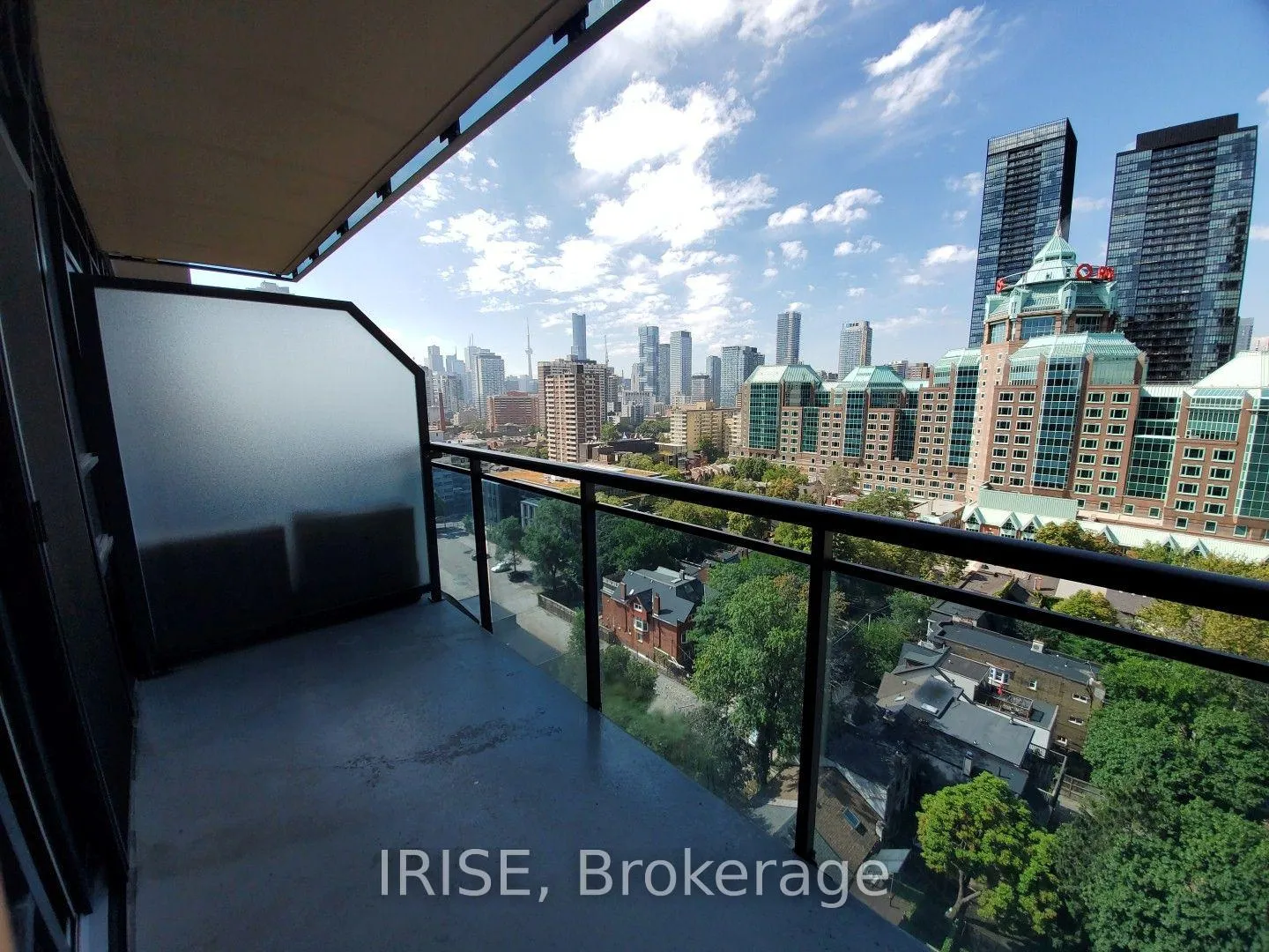 Photo 15 of Unit 1308, 28 Linden Street, Toronto, North St. James Town — HOMEH