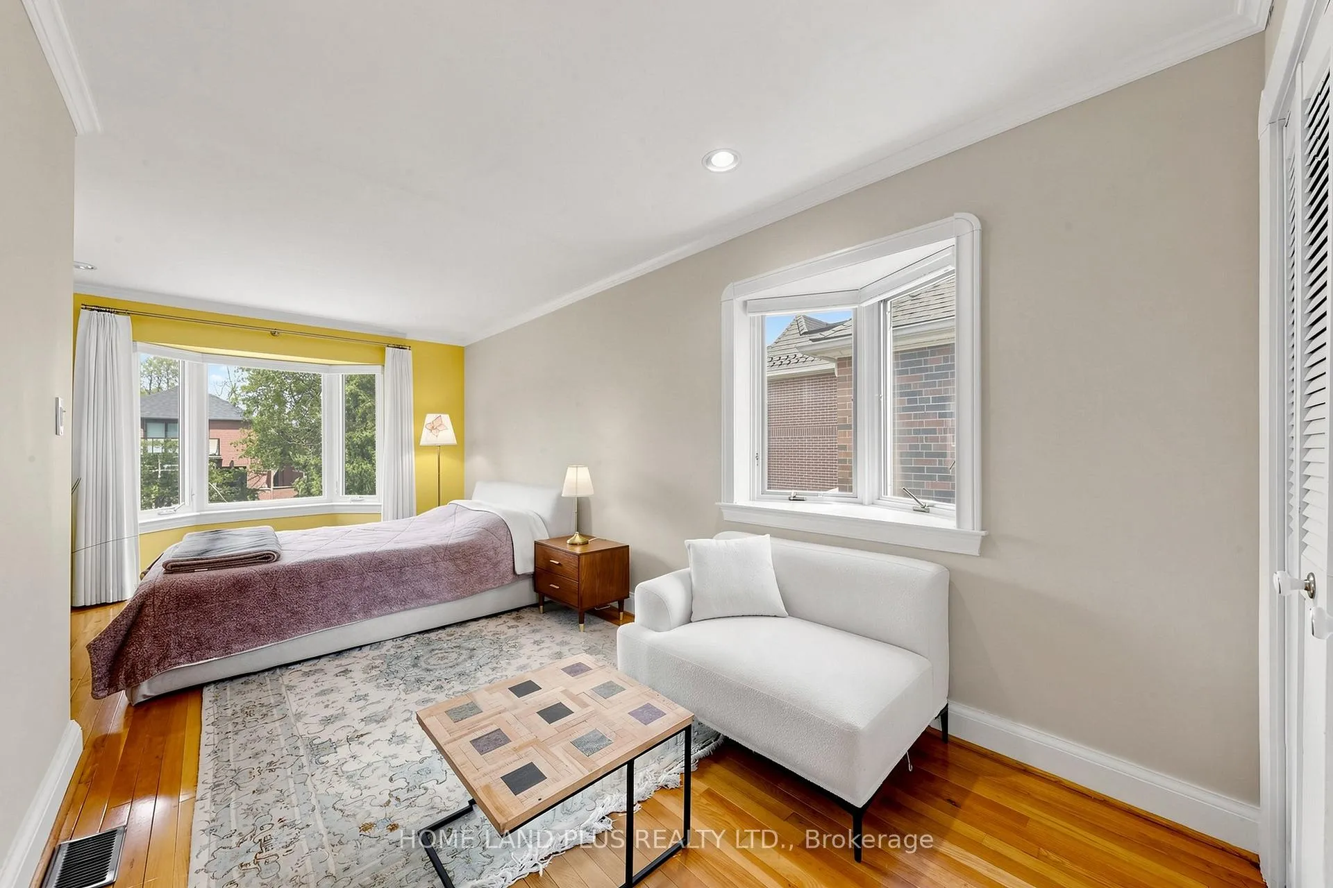 Photo 22 of 154 Brooke Avenue, Toronto, Bedford Park-Nortown — HOMEH
