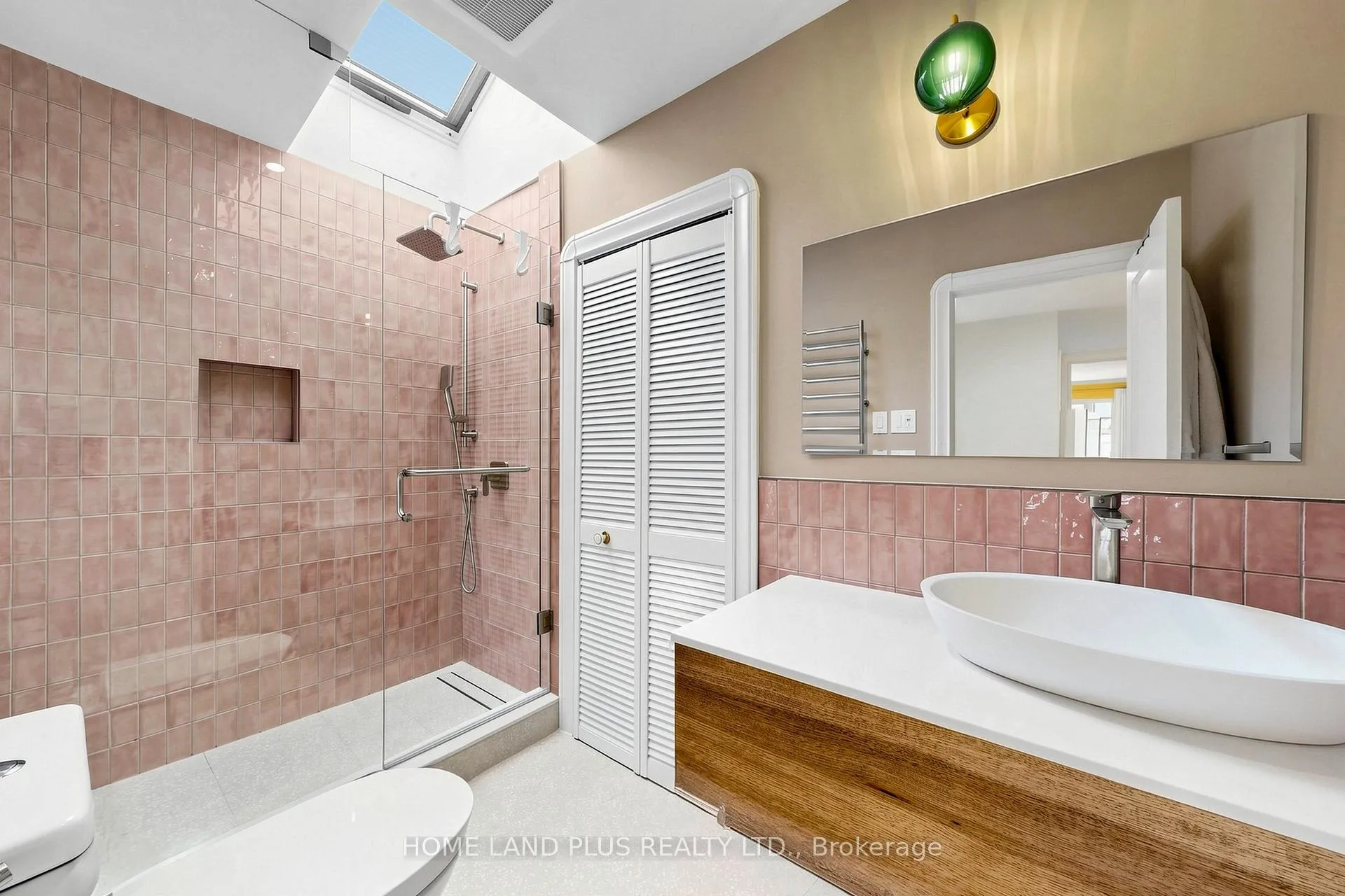 Photo 29 of 154 Brooke Avenue, Toronto, Bedford Park-Nortown — HOMEH