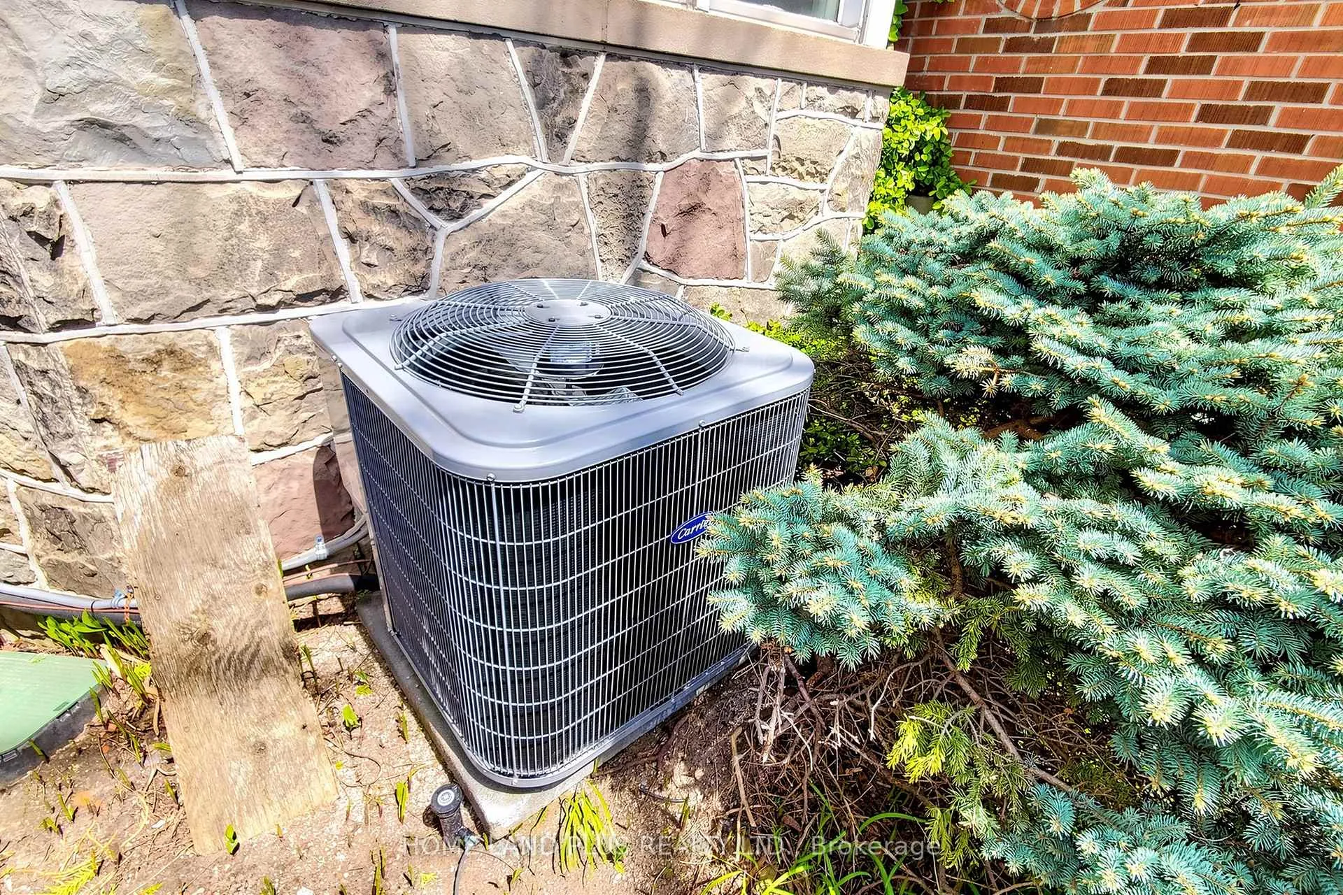 Photo 49 of 154 Brooke Avenue, Toronto, Bedford Park-Nortown — HOMEH