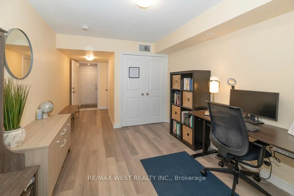 Photo 4 of Unit 60, 2663 Jackpine Crossing, Pickering, Duffin Heights — HOMEH