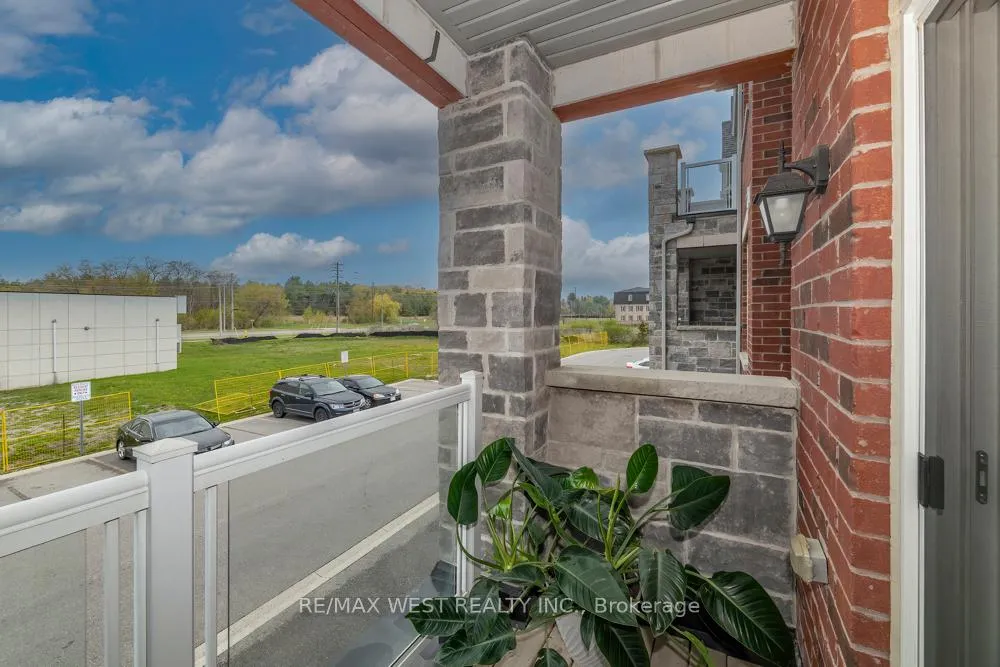 Photo 10 of Unit 60, 2663 Jackpine Crossing, Pickering, Duffin Heights — HOMEH