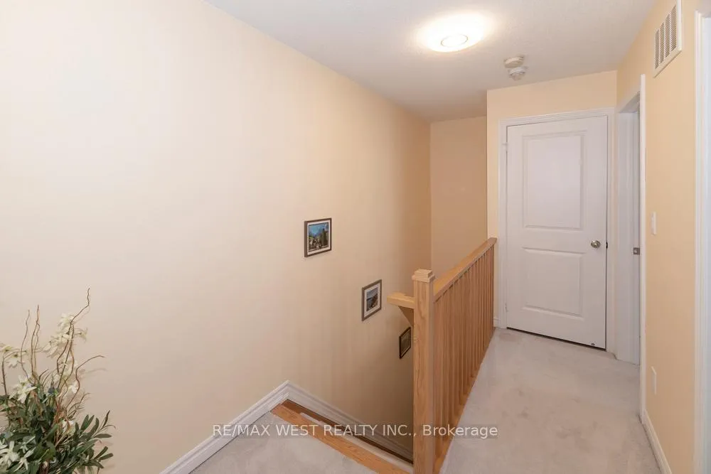 Photo 14 of Unit 60, 2663 Jackpine Crossing, Pickering, Duffin Heights — HOMEH