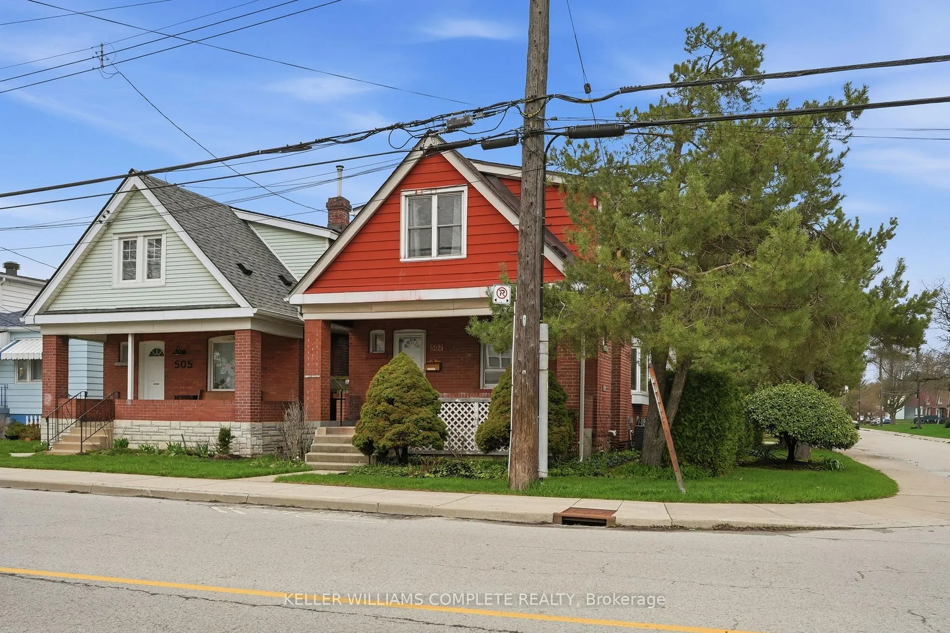 Photo 3 of 507 Queensdale Avenue E, Hamilton, Inch Park — HOMEH