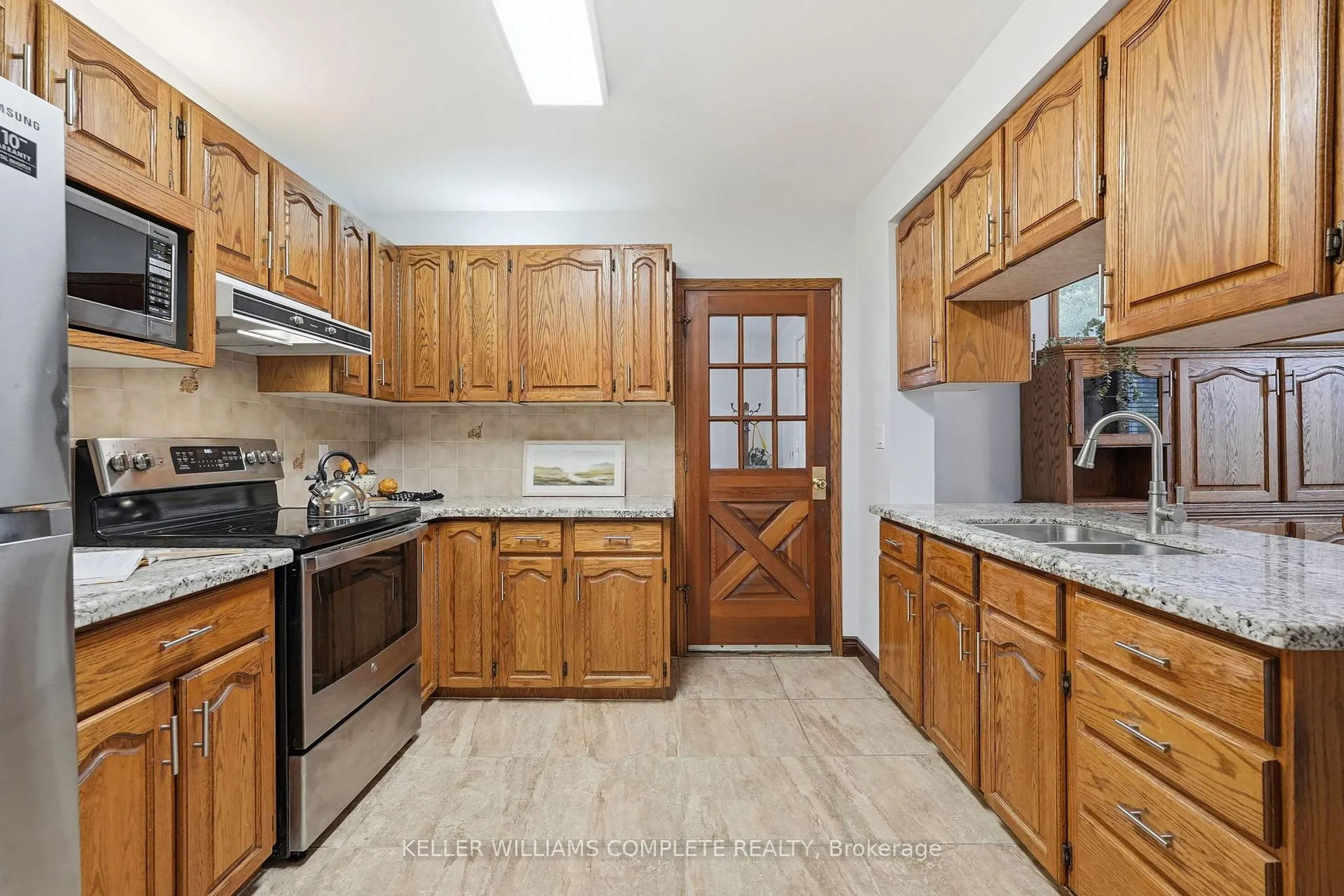 Photo 19 of 507 Queensdale Avenue E, Hamilton, Inch Park — HOMEH