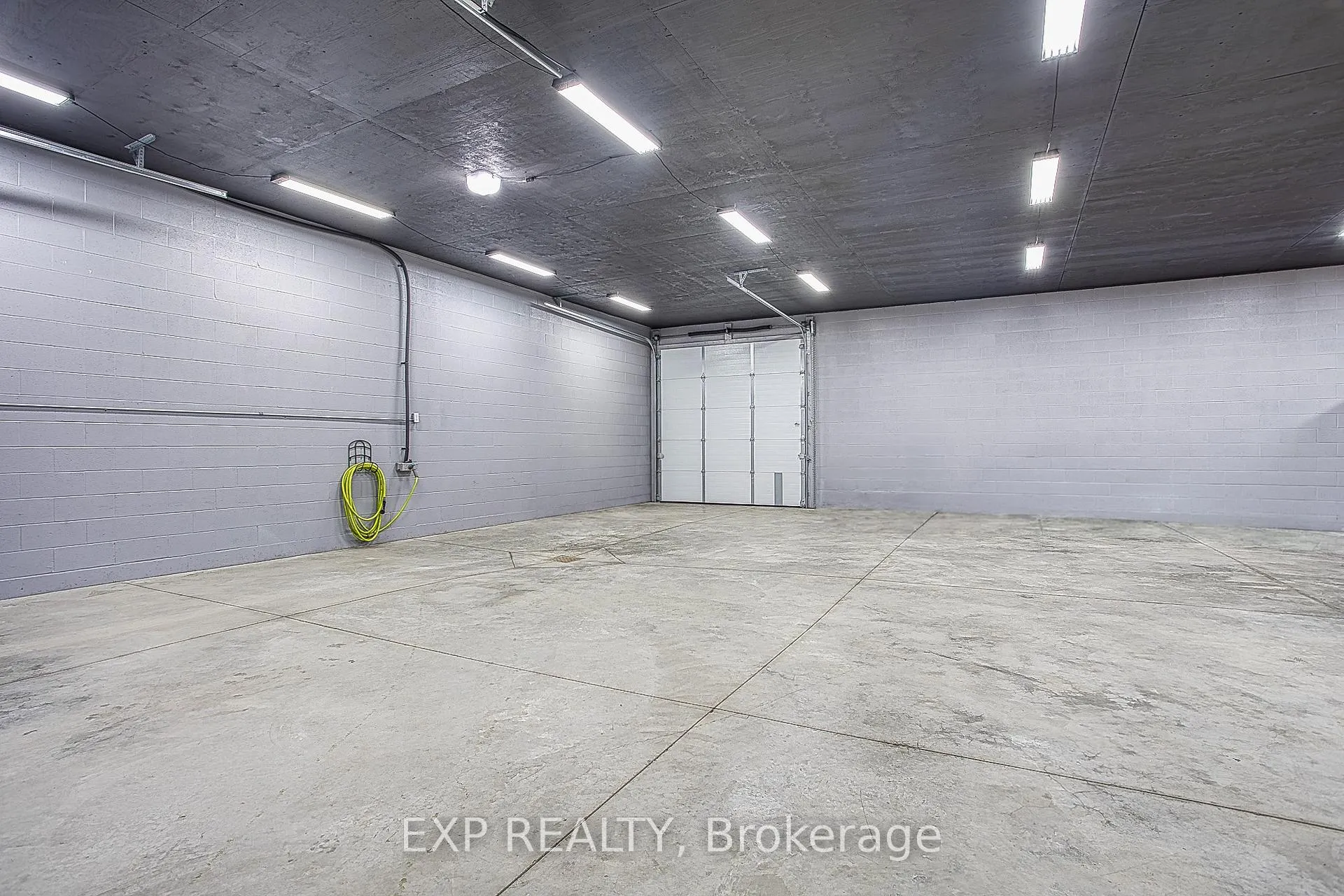 Photo 20 of 727 Barton Street, Hamilton, Stoney Creek Industrial — HOMEH