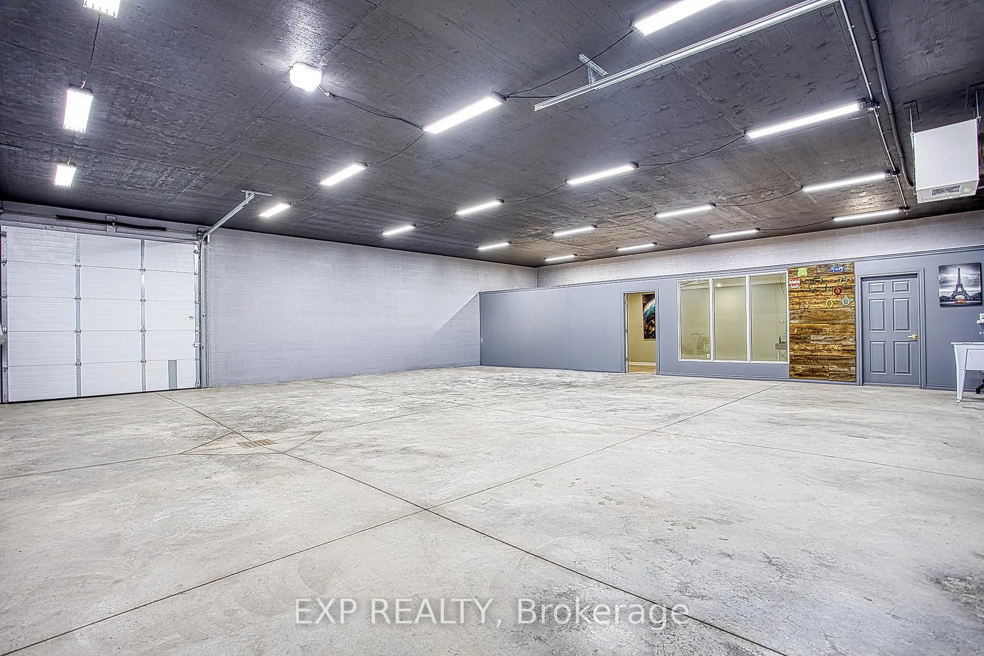 Photo 21 of 727 Barton Street, Hamilton, Stoney Creek Industrial — HOMEH
