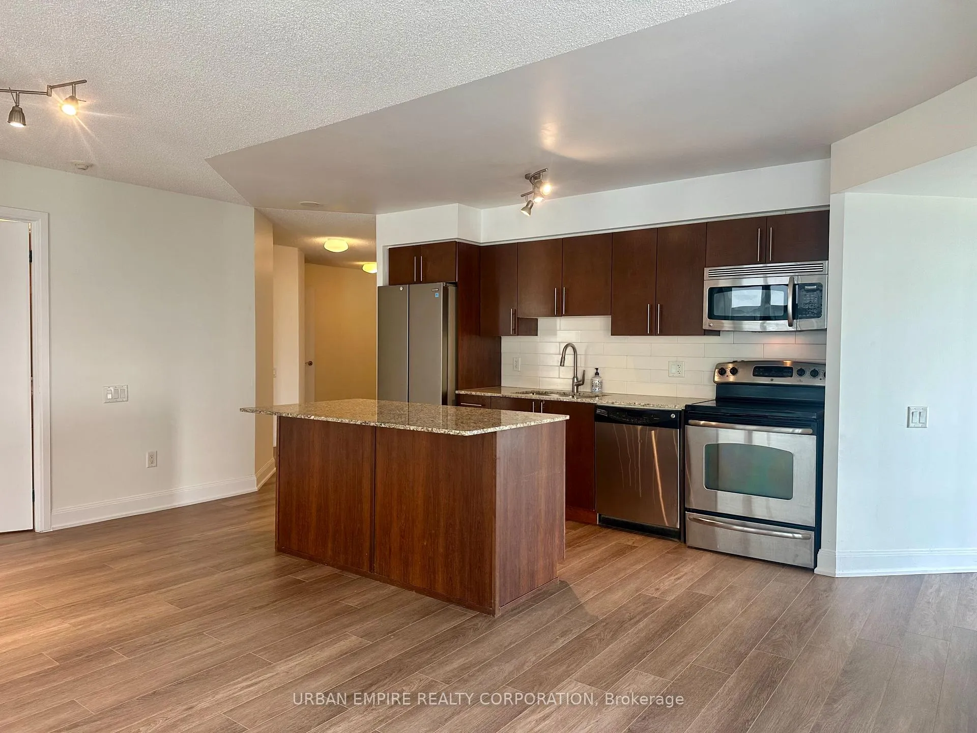 Photo 1 of Unit 1508, 2191 Yonge Street, Toronto, Mount Pleasant West — HOMEH