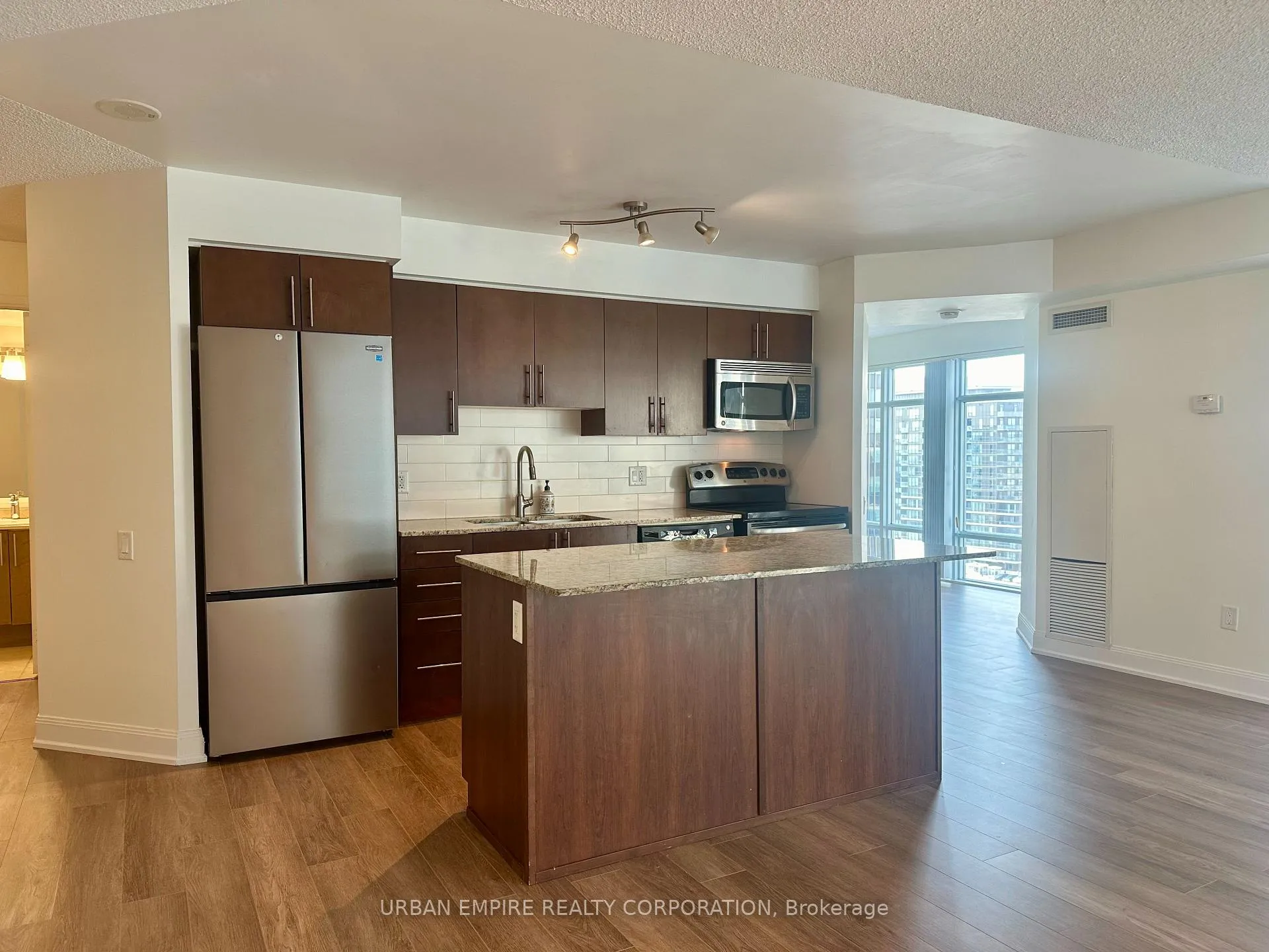 Photo 4 of Unit 1508, 2191 Yonge Street, Toronto, Mount Pleasant West — HOMEH