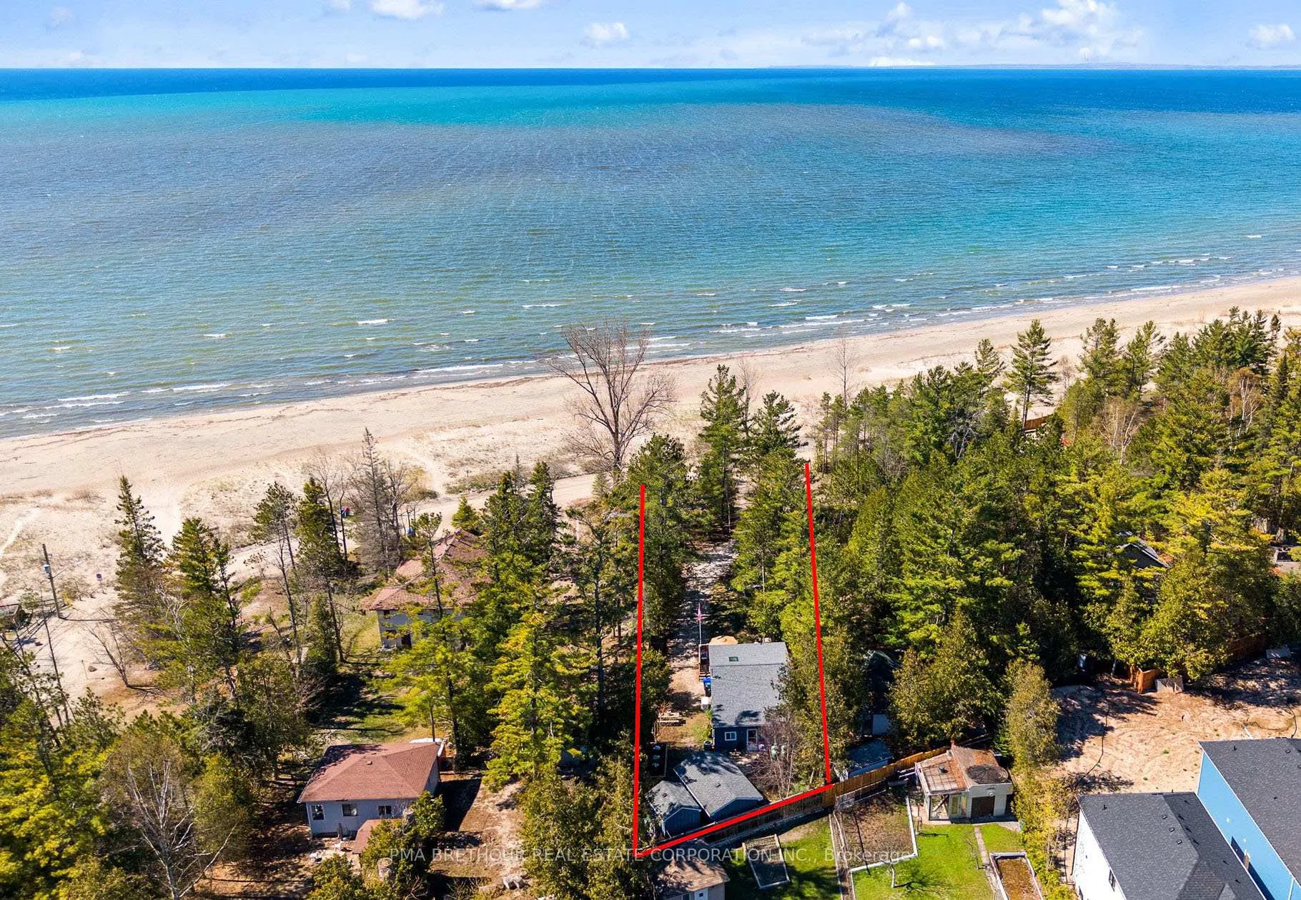 Photo 2 of 282 Coastline Drive, Wasaga Beach — HOMEH