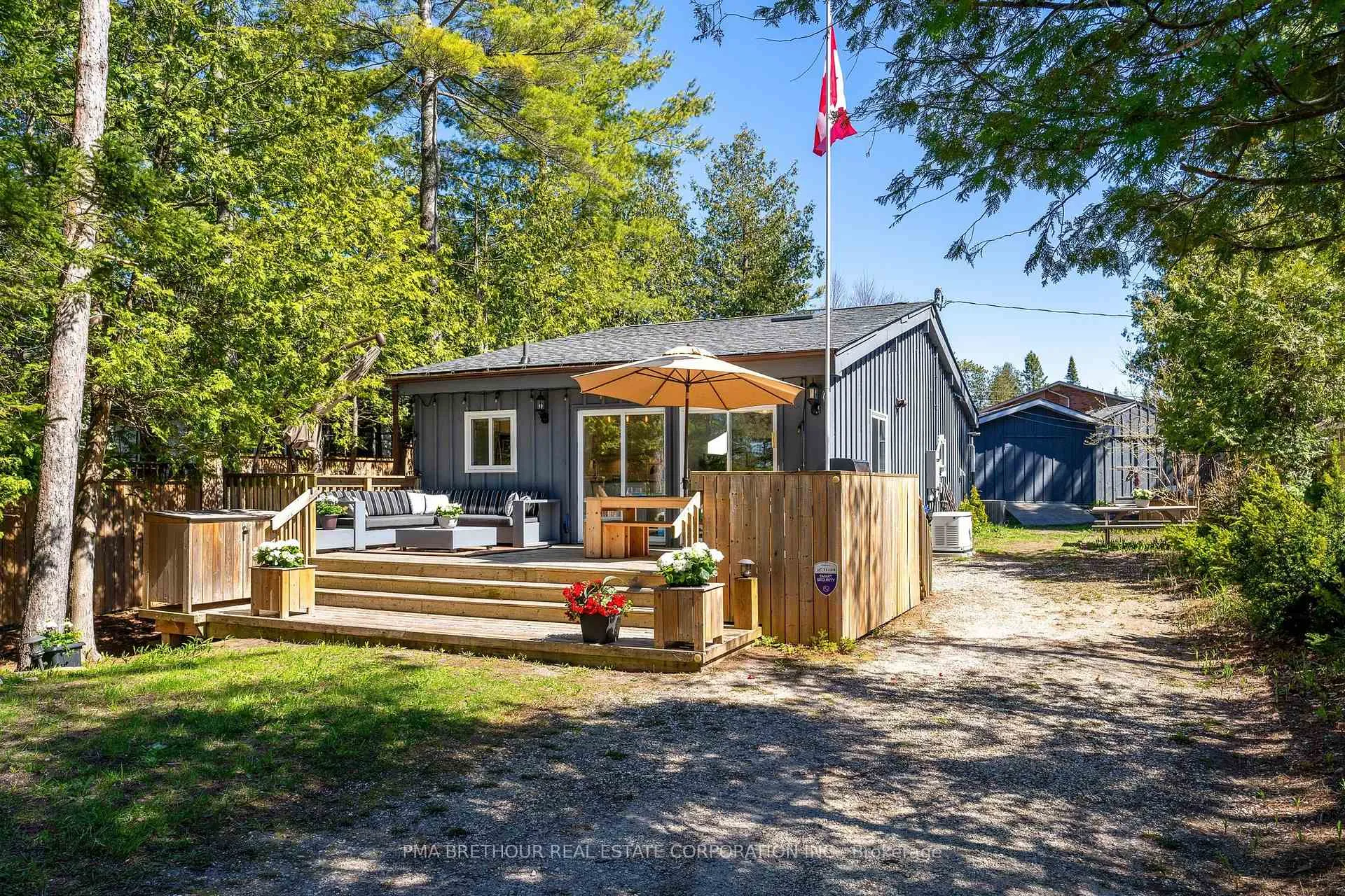 Photo 6 of 282 Coastline Drive, Wasaga Beach — HOMEH