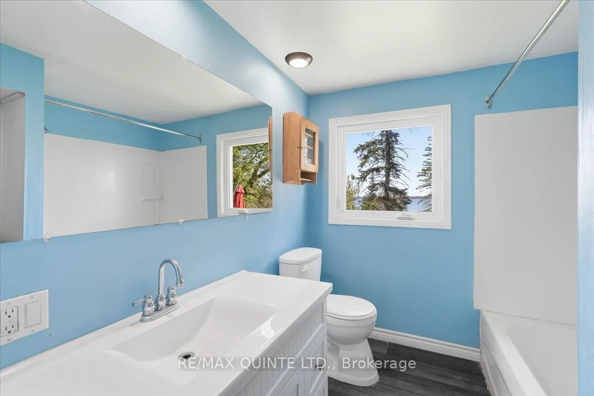 Photo 10 of 1467 County Rd 15, Prince Edward County, Sophiasburg Ward — HOMEH