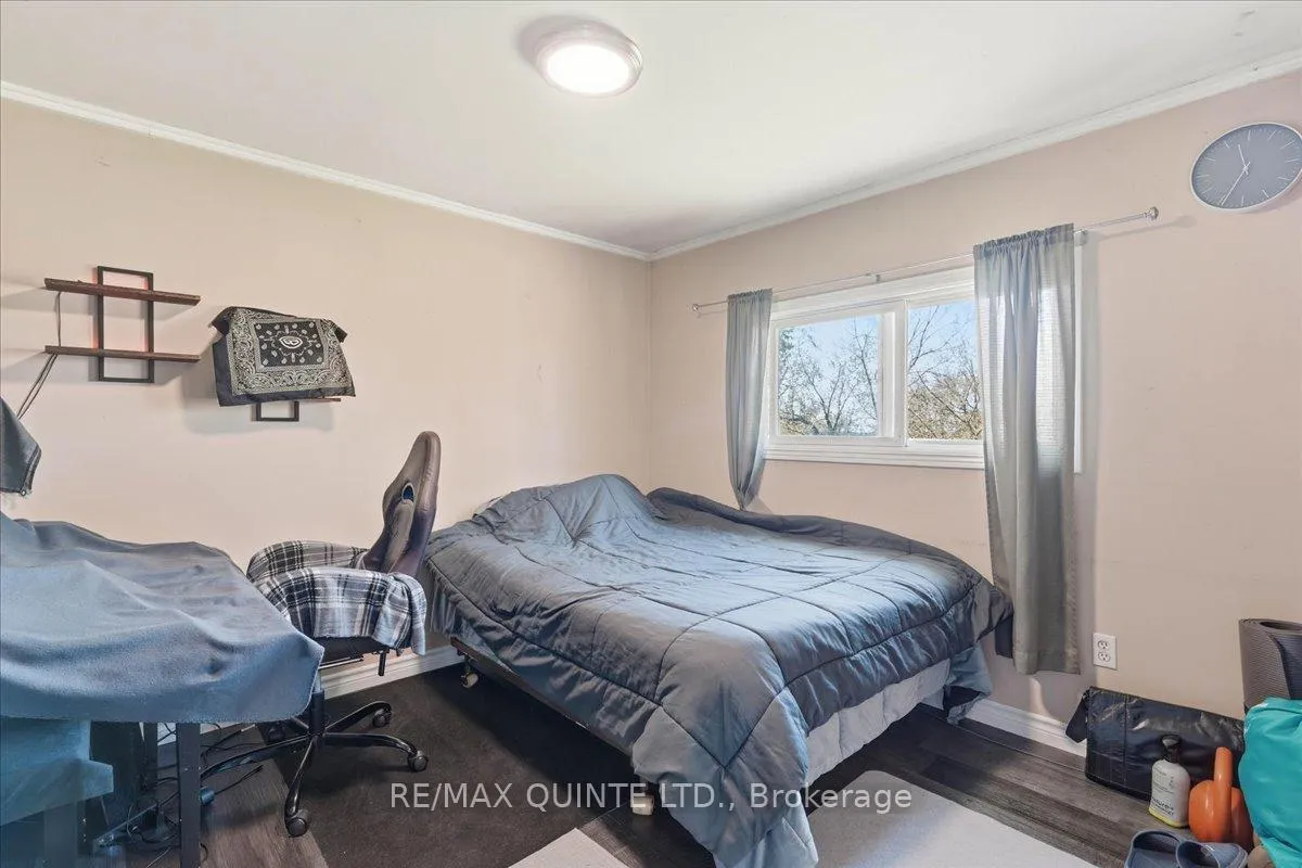 Photo 13 of 1467 County Rd 15, Prince Edward County, Sophiasburg Ward — HOMEH