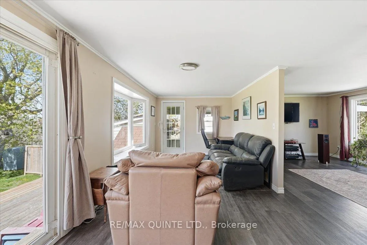 Photo 15 of 1467 County Rd 15, Prince Edward County, Sophiasburg Ward — HOMEH