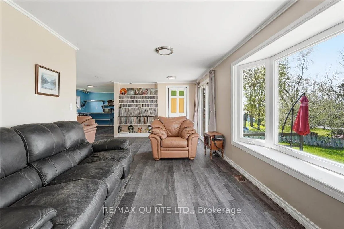 Photo 17 of 1467 County Rd 15, Prince Edward County, Sophiasburg Ward — HOMEH
